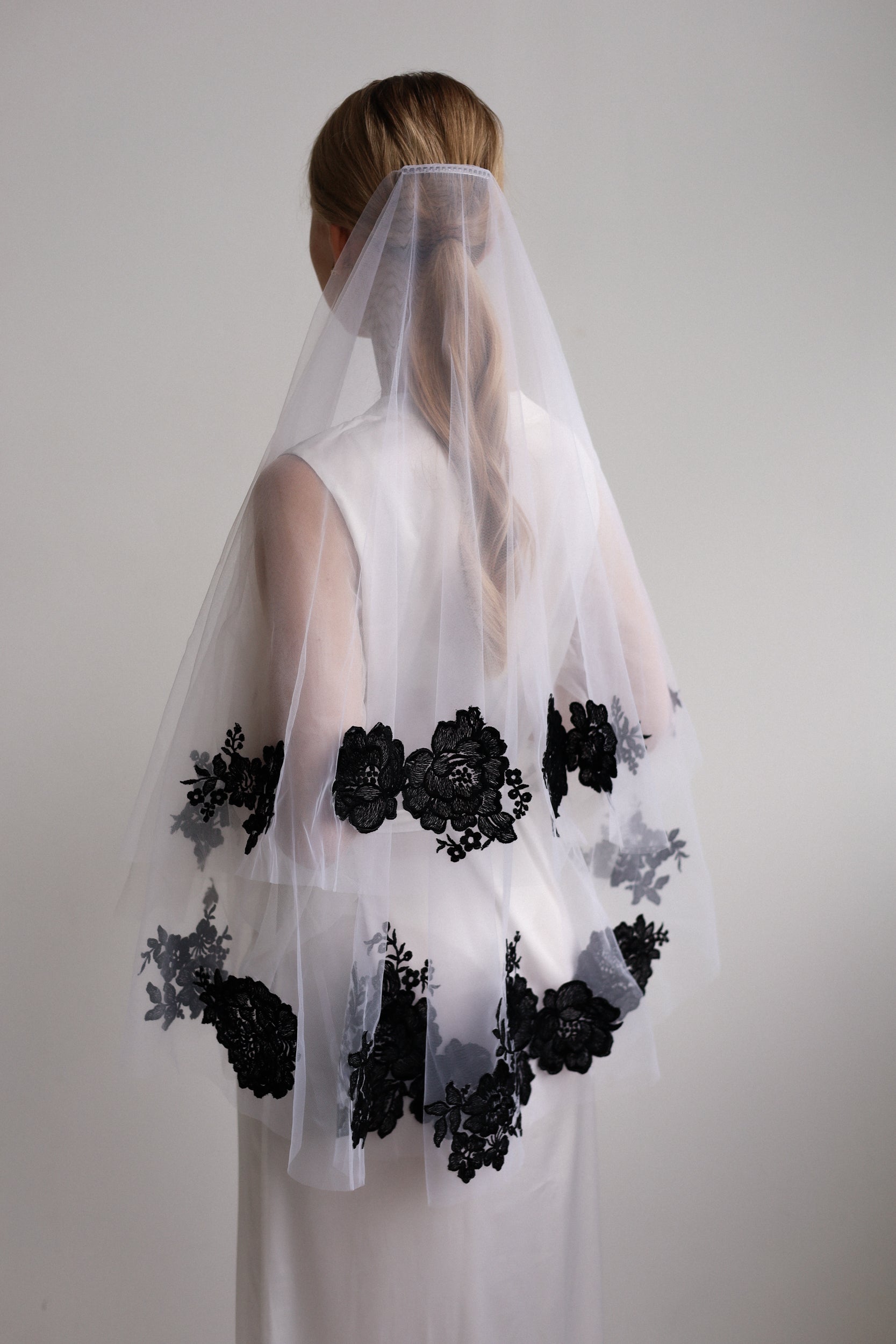 OLIVIA WEDDING VEIL - MariaVeils