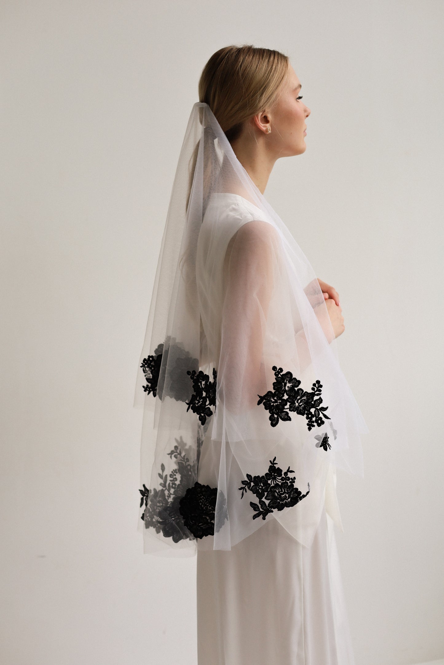 OLIVIA WEDDING VEIL - MariaVeils