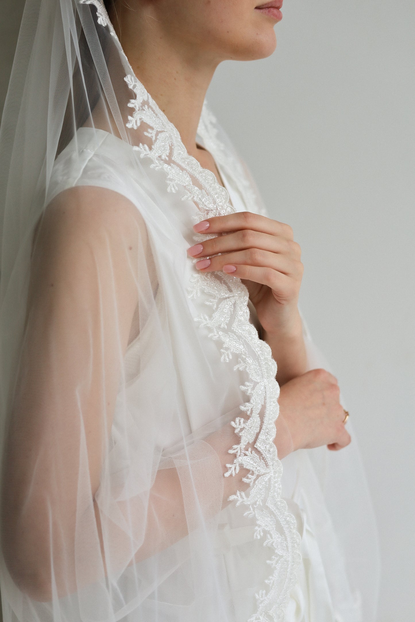 ALLYSSA WEDDING VEIL