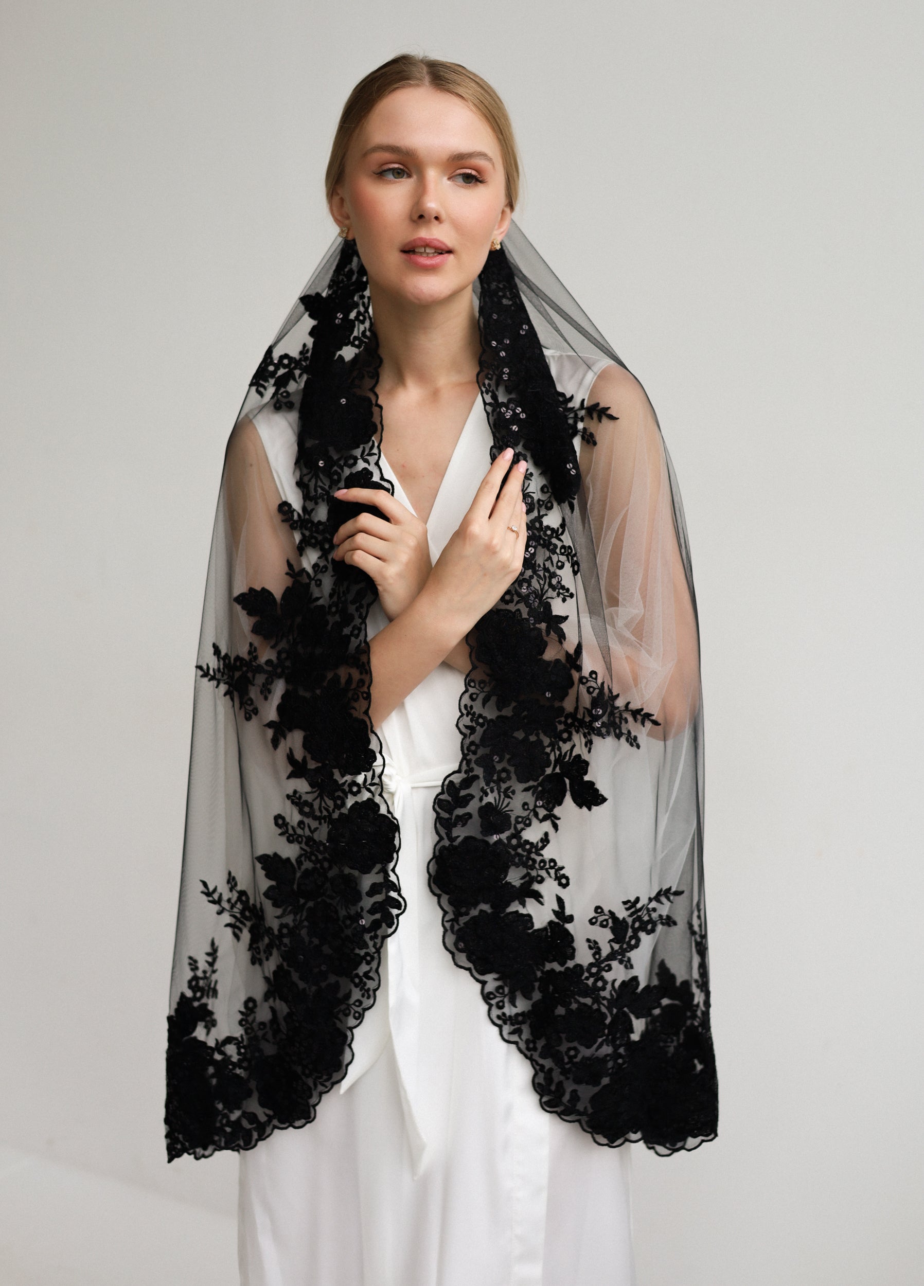 ANNA WEDDING VEIL - MariaVeils