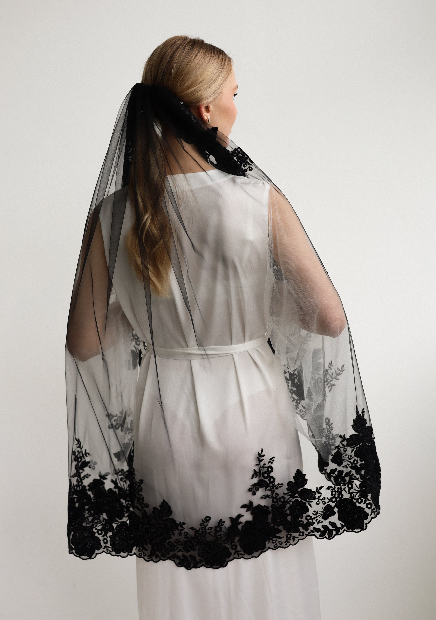 ANNA WEDDING VEIL - MariaVeils