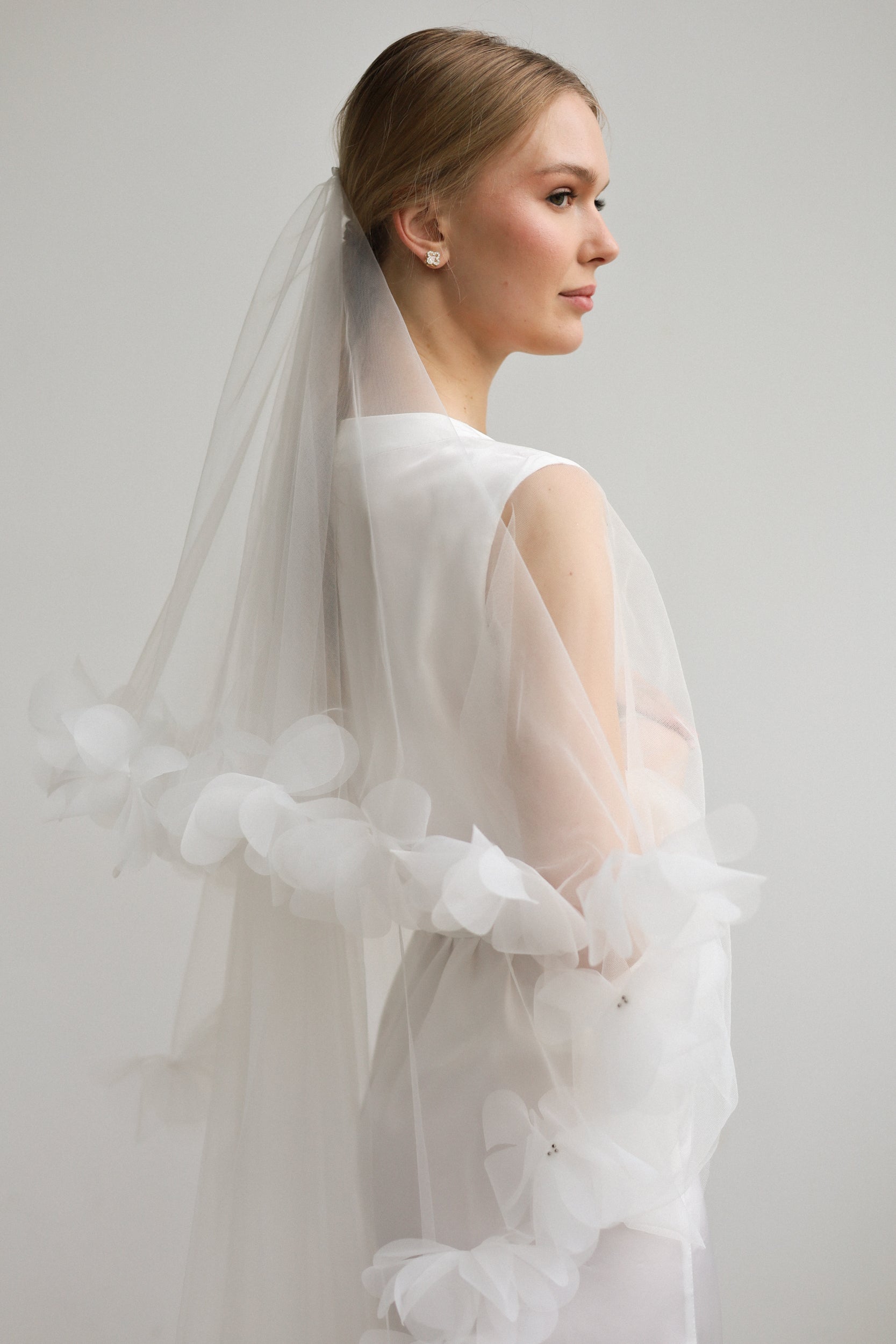 ARIEIL 3D WEDDING VEIL - MariaVeils