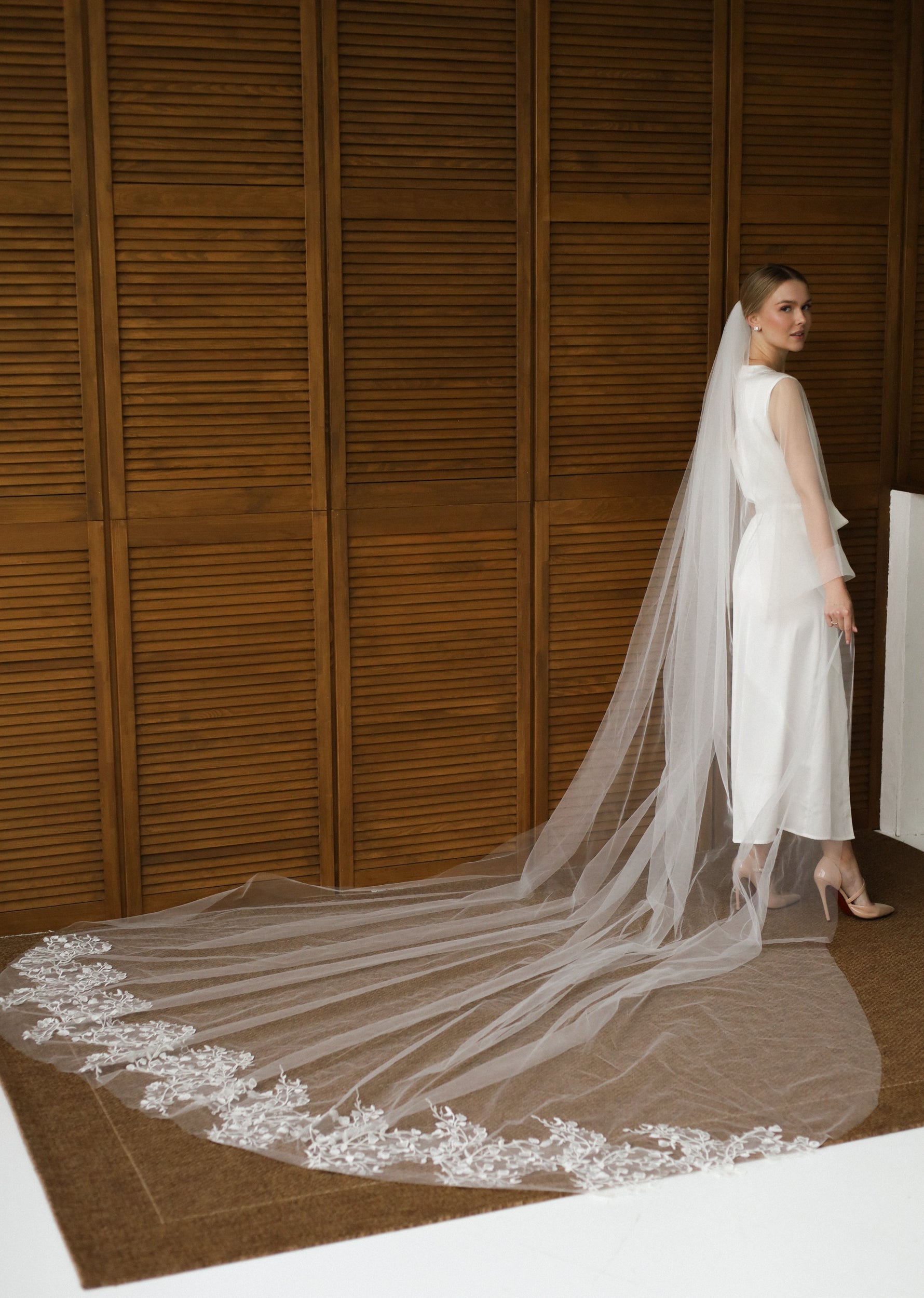 CAITLYN WEDDING VEIL - MariaVeils
