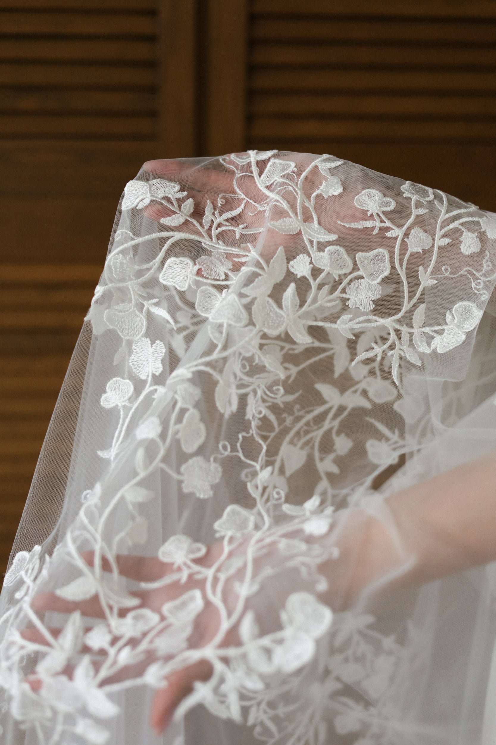 CAITLYN WEDDING VEIL - MariaVeils