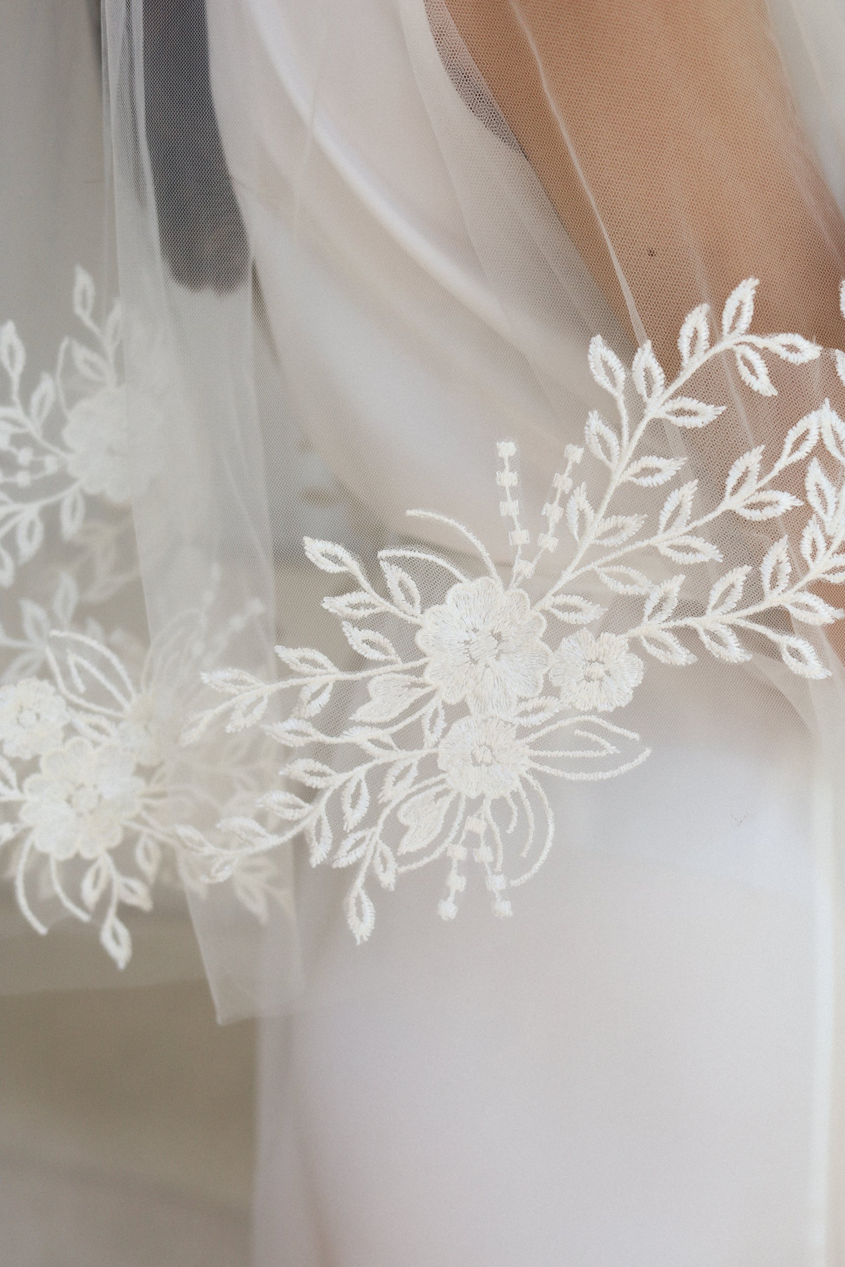 ELLA FLORAL VEIL - MariaVeils