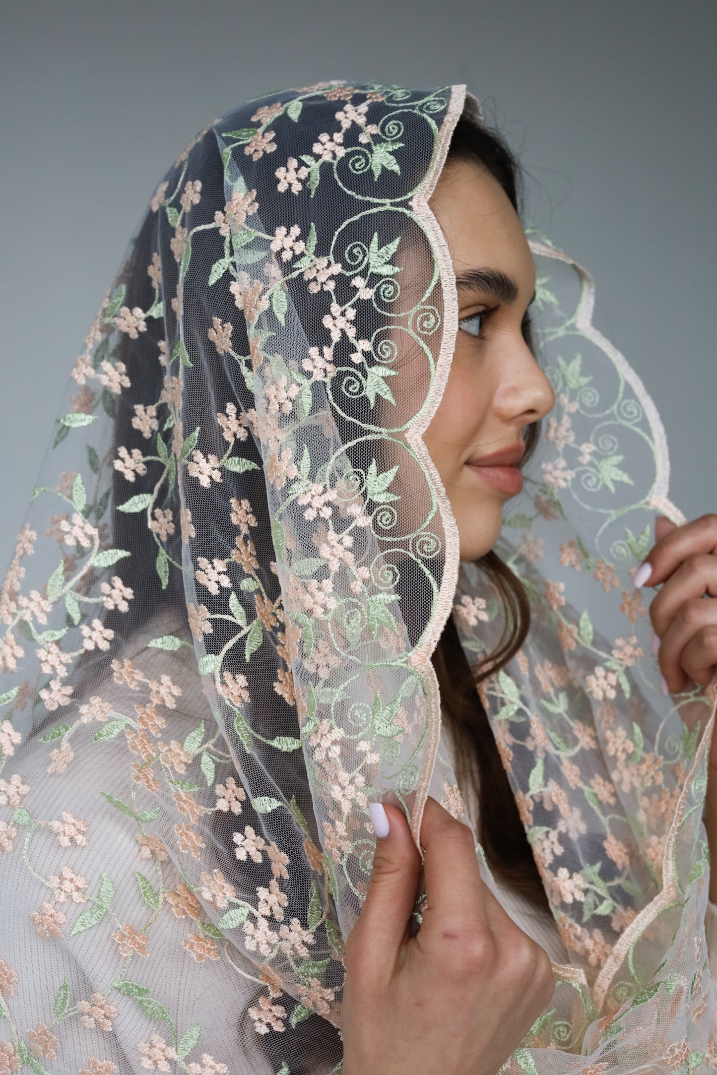 PEACH & PISTACHIO VEIL