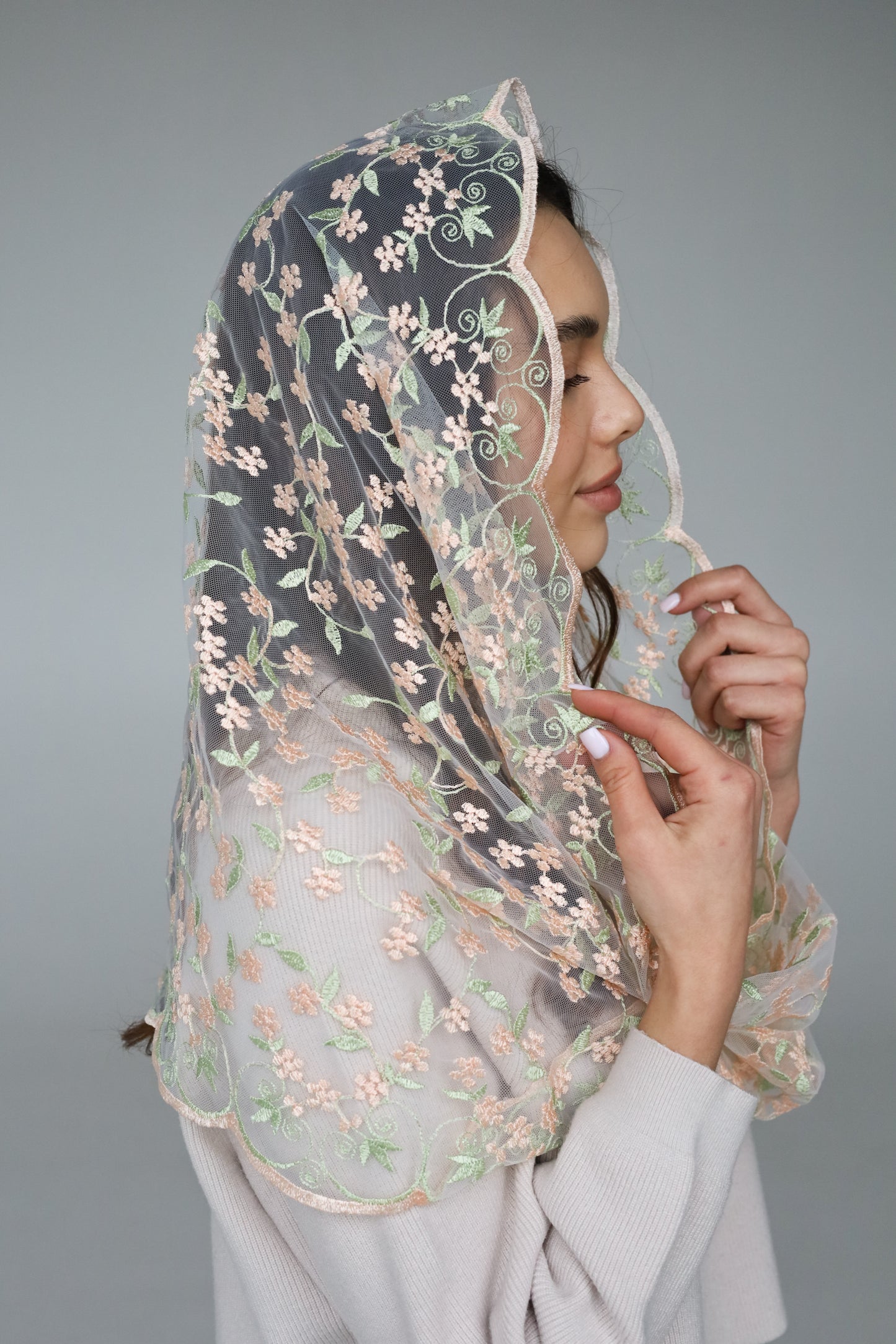 PEACH & PISTACHIO VEIL
