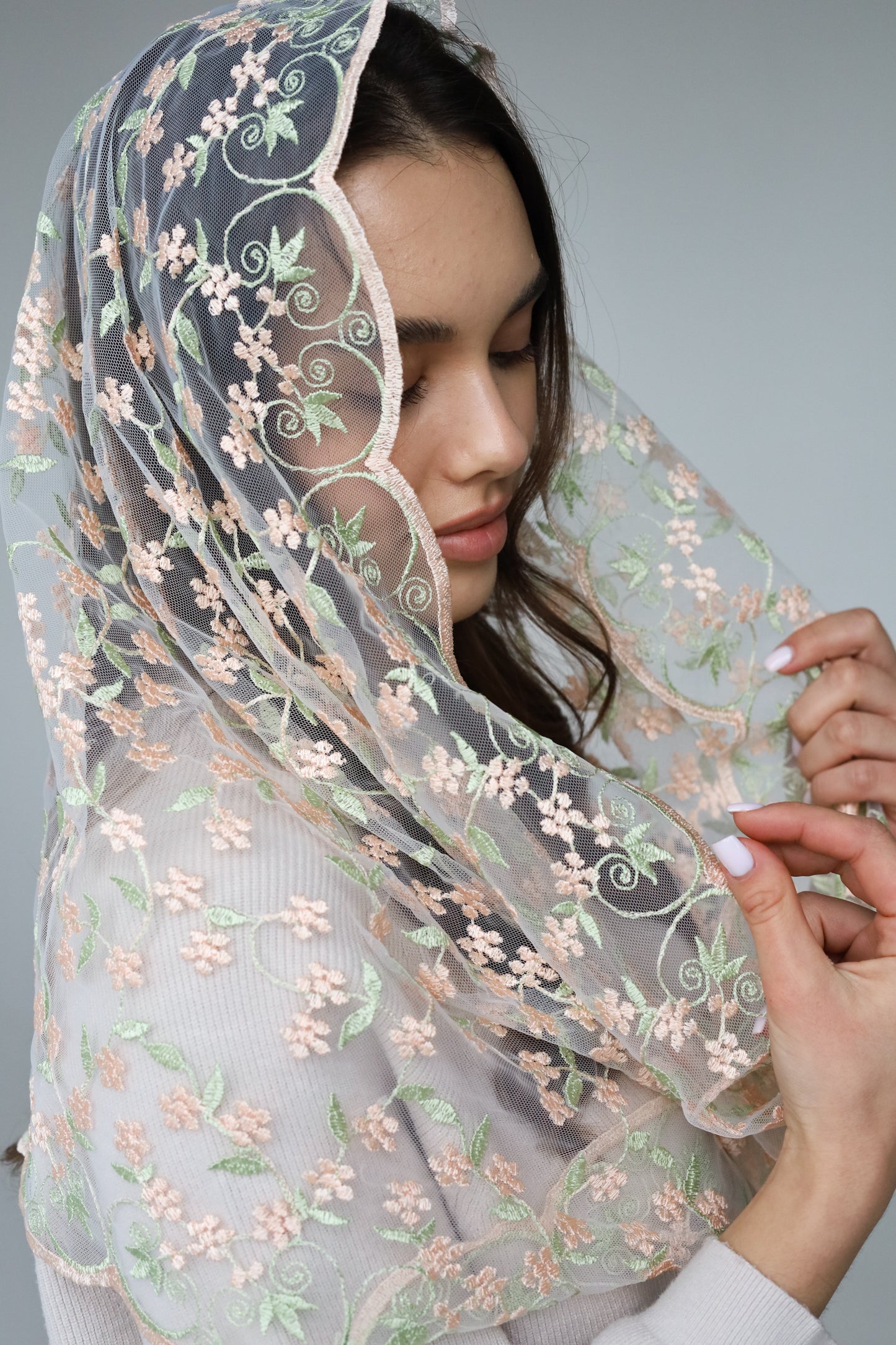 PEACH & PISTACHIO VEIL