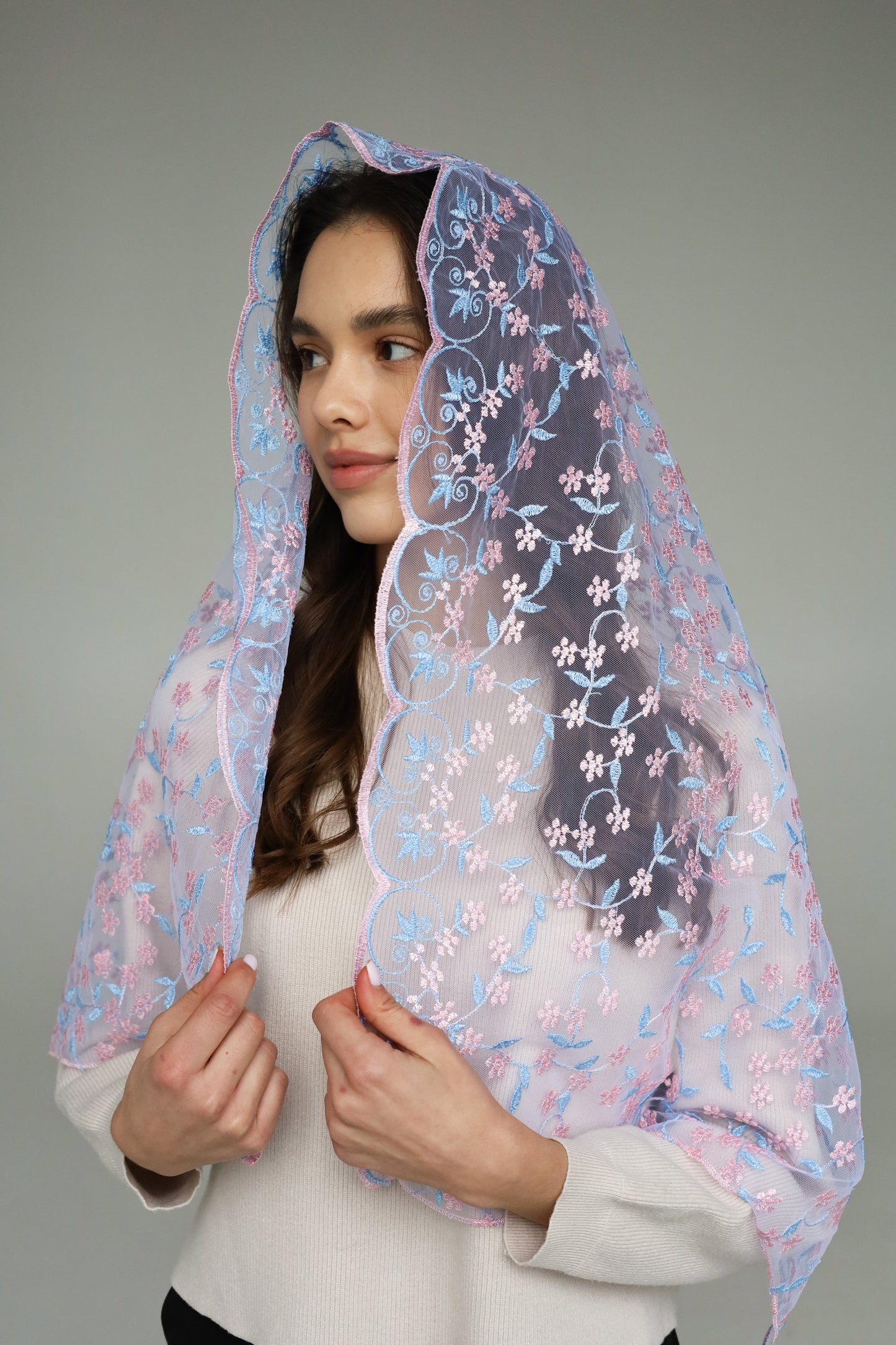 EXTRA LONG PINK & BLUE VEIL - MariaVeils