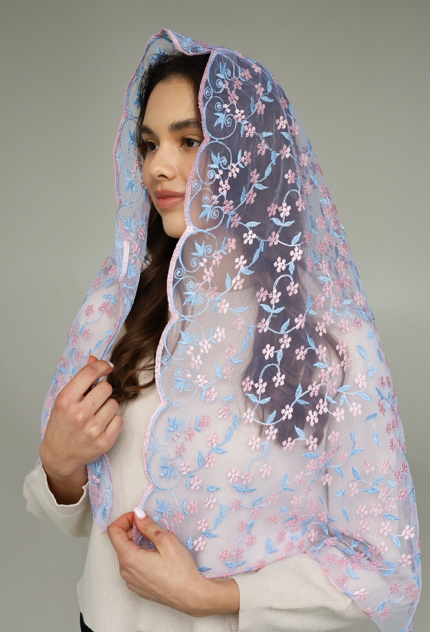 EXTRA LONG PINK & BLUE VEIL - MariaVeils