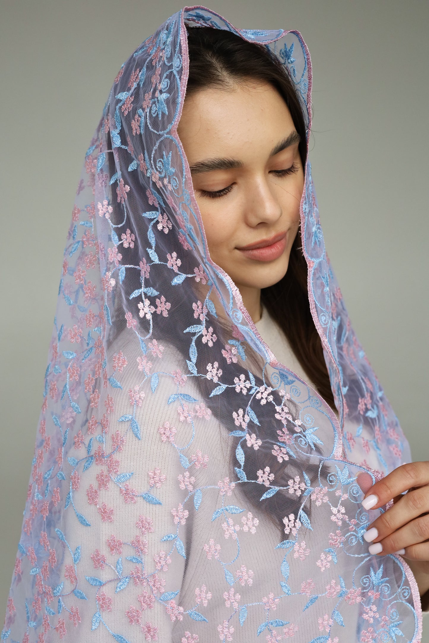 EXTRA LONG PINK & BLUE VEIL - MariaVeils