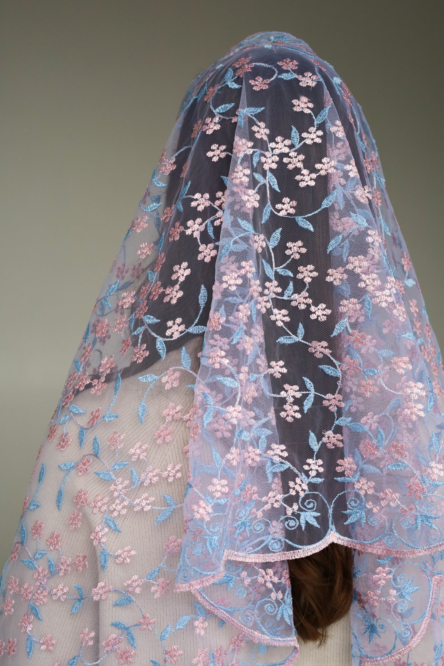 EXTRA LONG PINK & BLUE VEIL - MariaVeils
