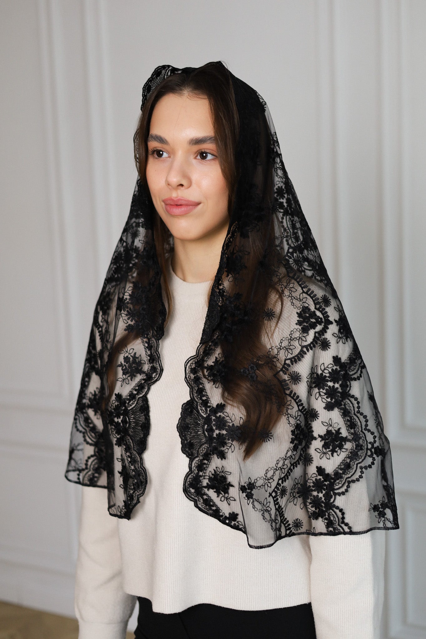 NEW BLACK MANTILLA - MariaVeils