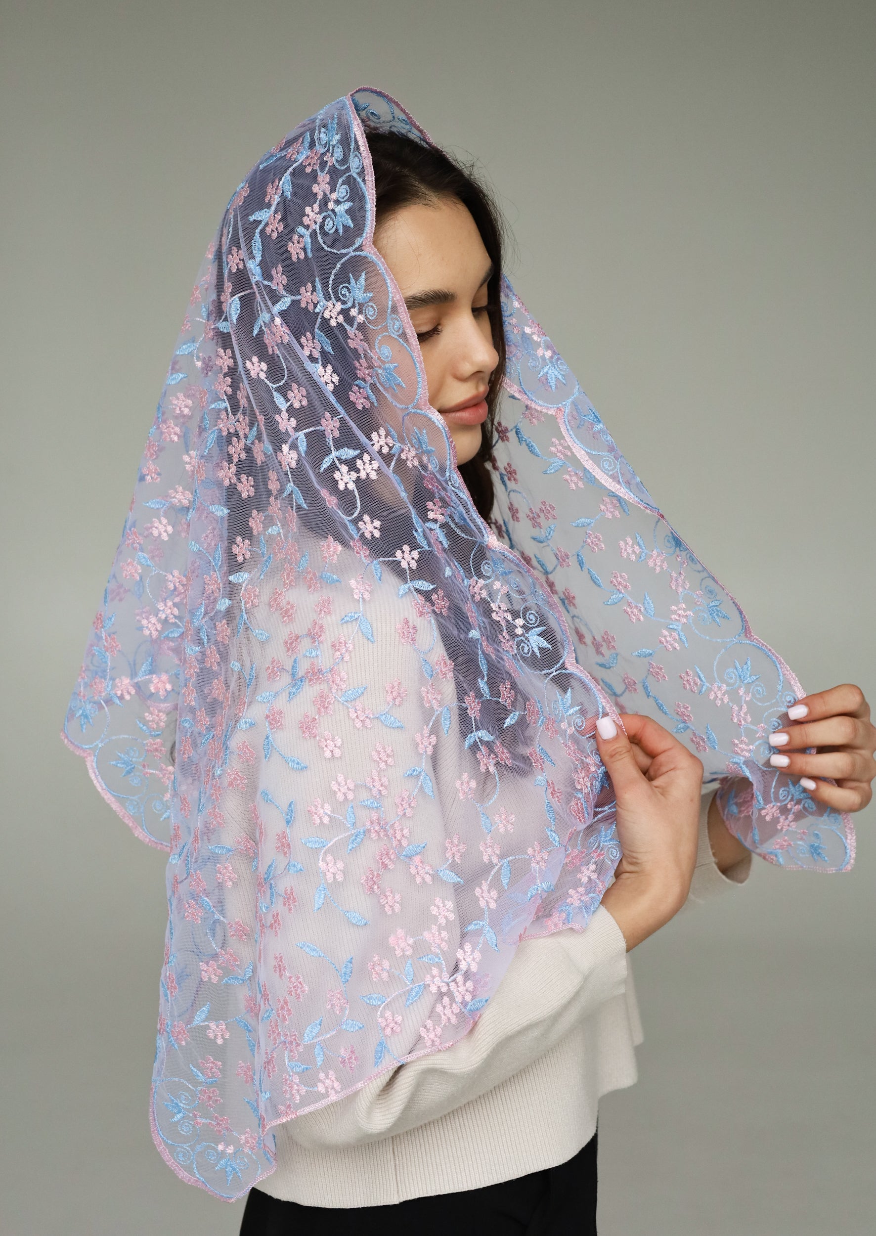 EXTRA LONG PINK & BLUE VEIL - MariaVeils