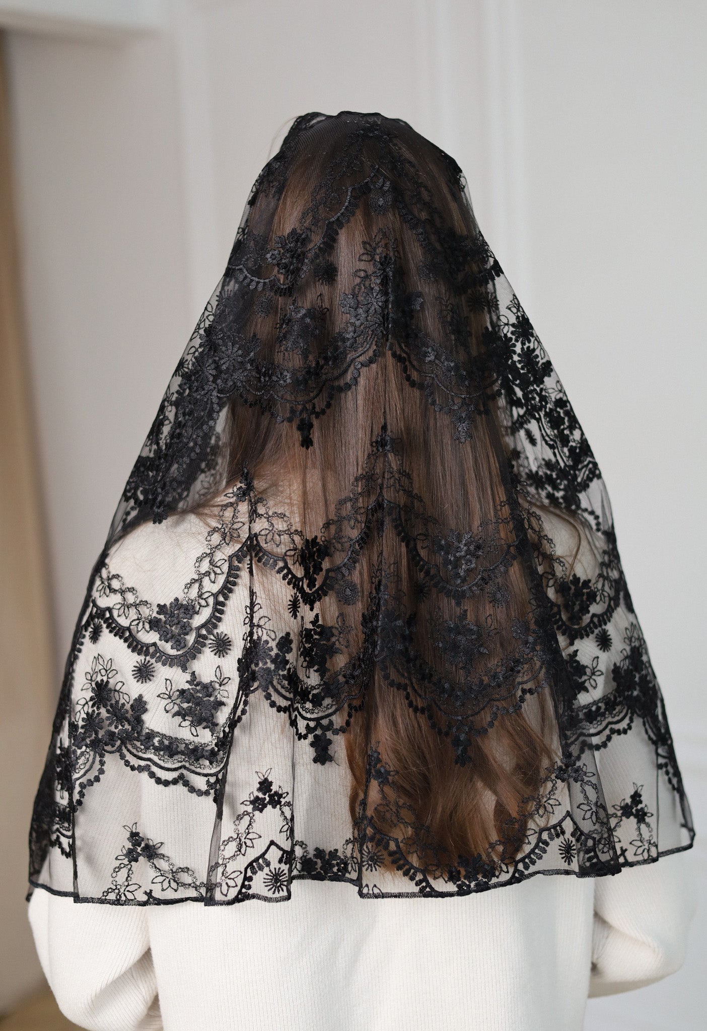 NEW BLACK MANTILLA - MariaVeils