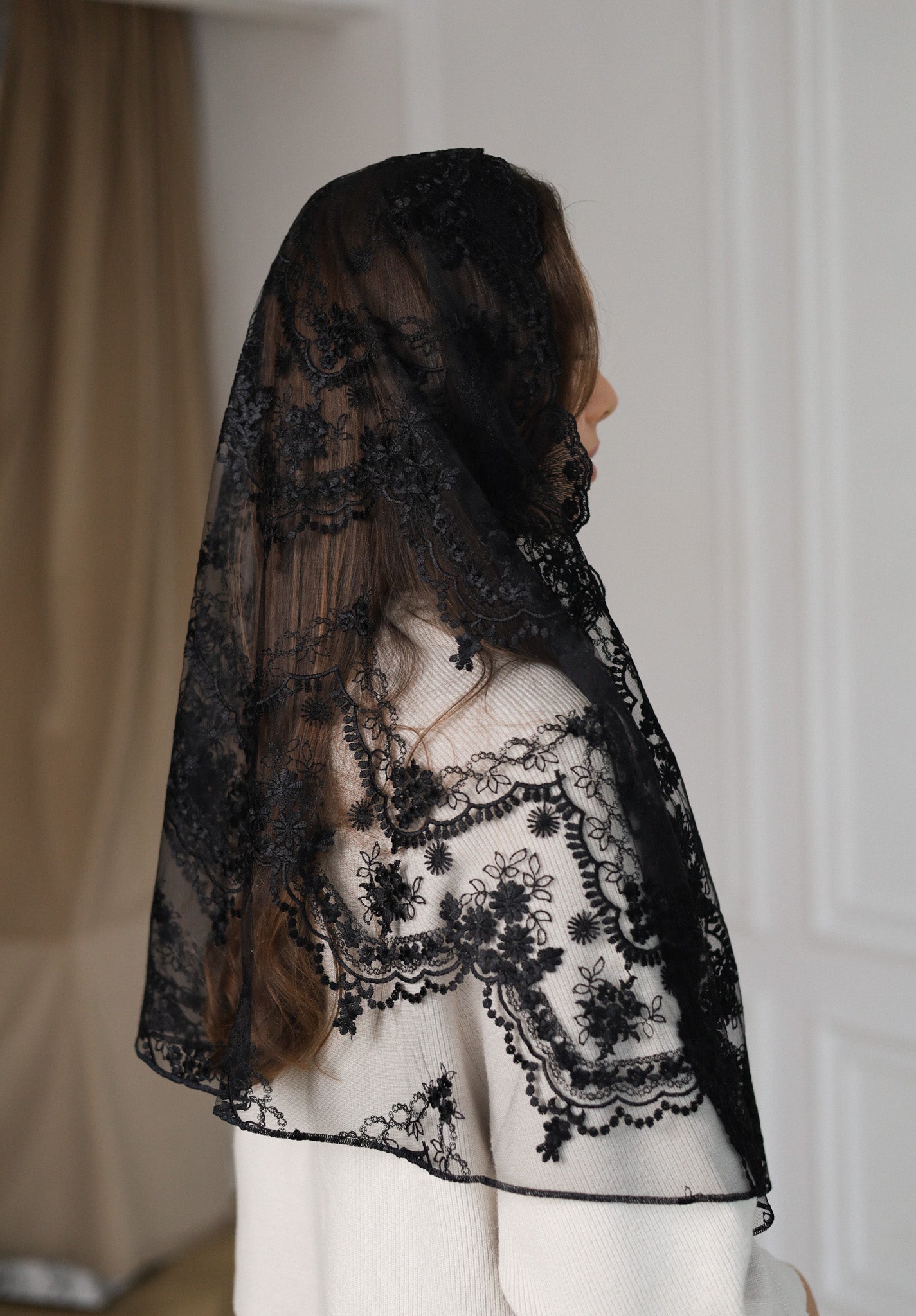 NEW BLACK MANTILLA - MariaVeils