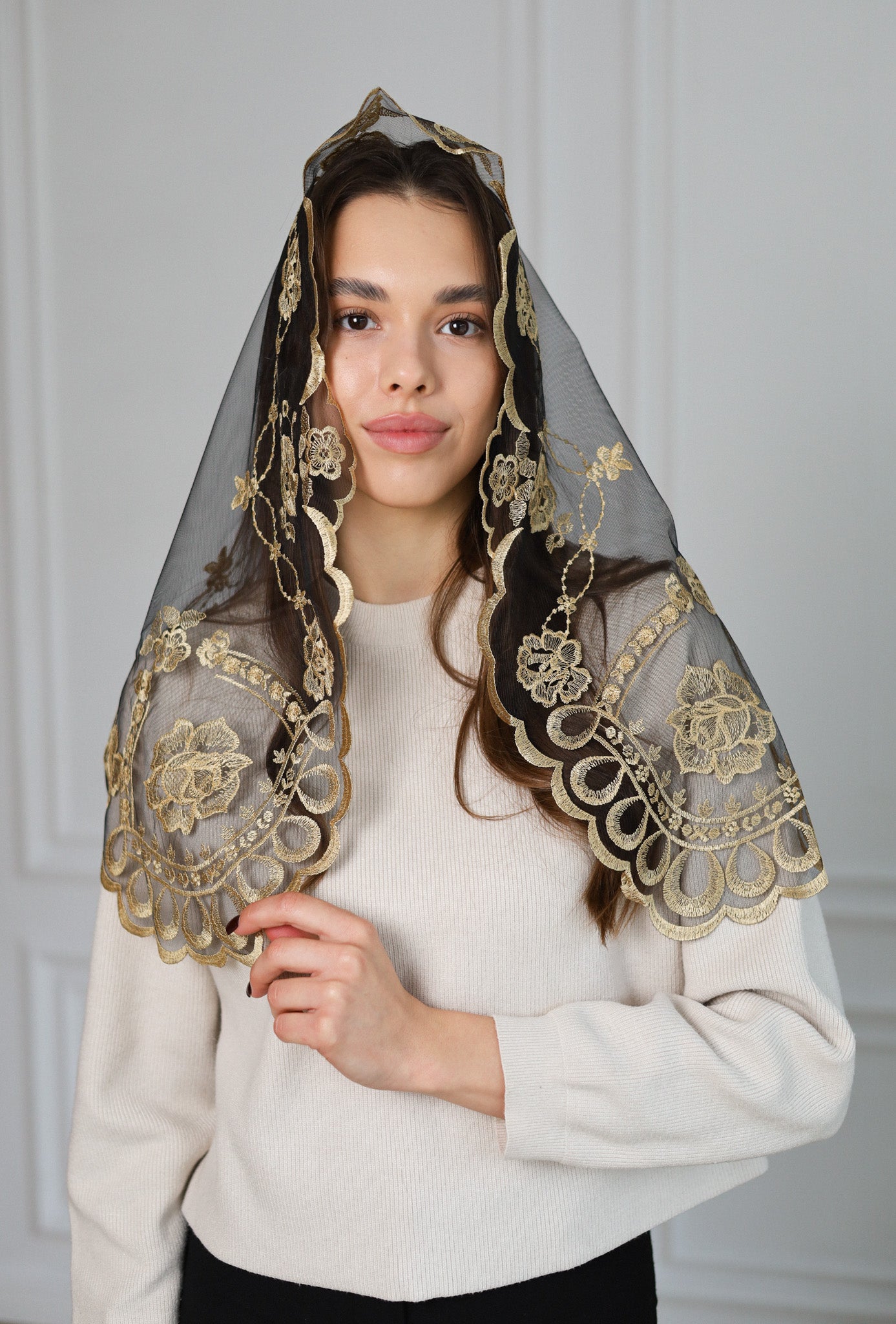 SHORT GOLD VEIL - MariaVeils