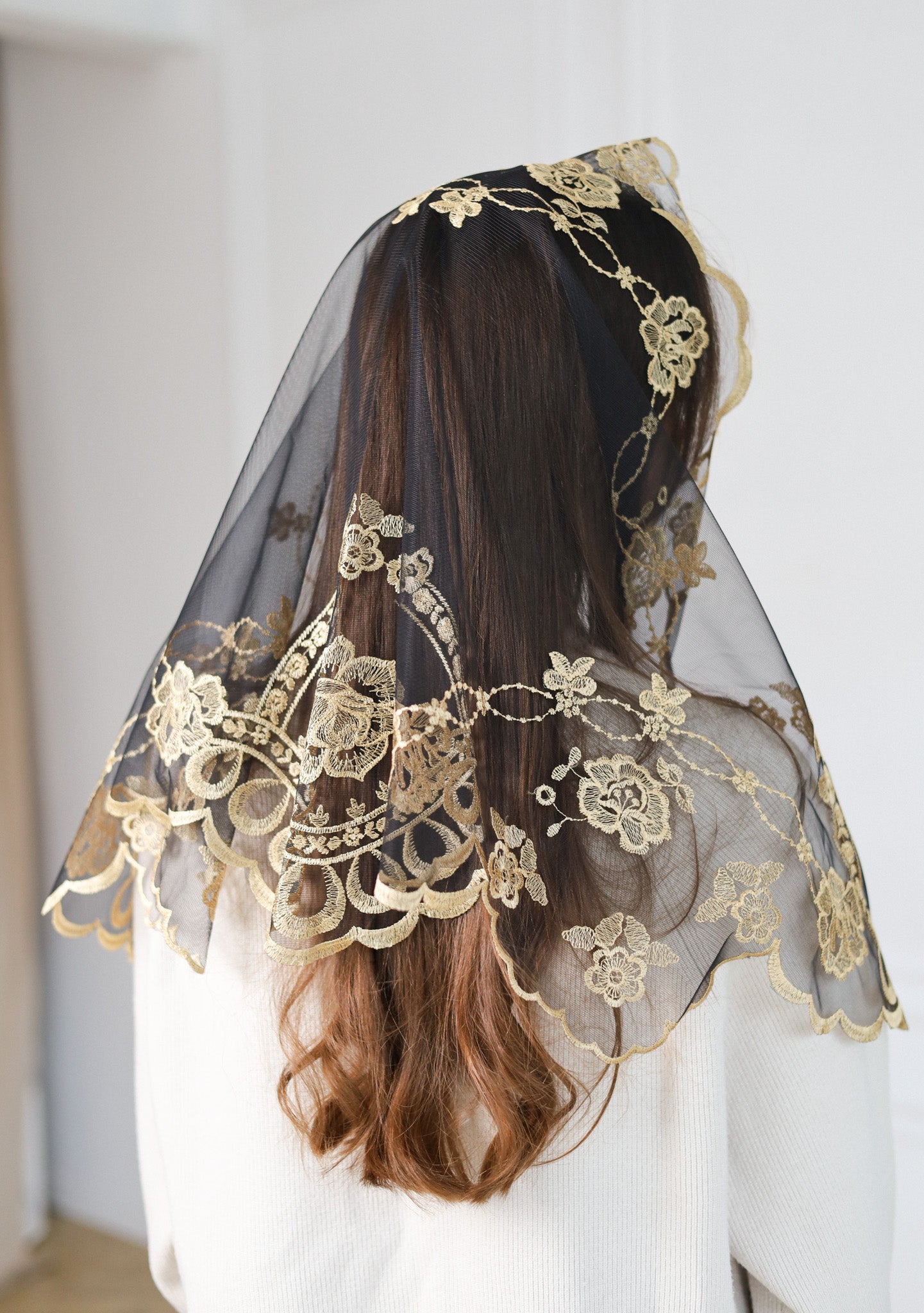 SHORT GOLD VEIL - MariaVeils