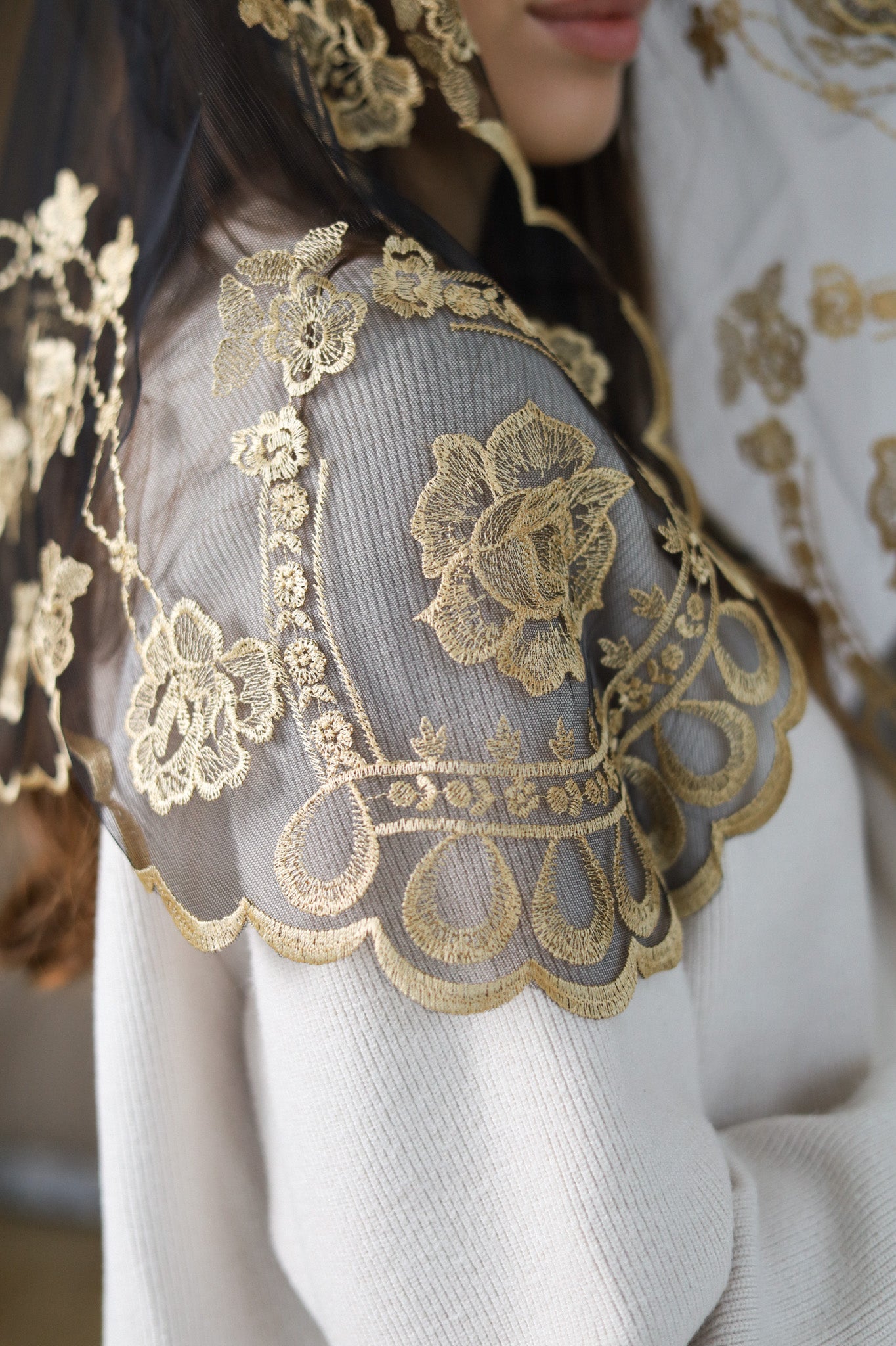 SHORT GOLD VEIL - MariaVeils