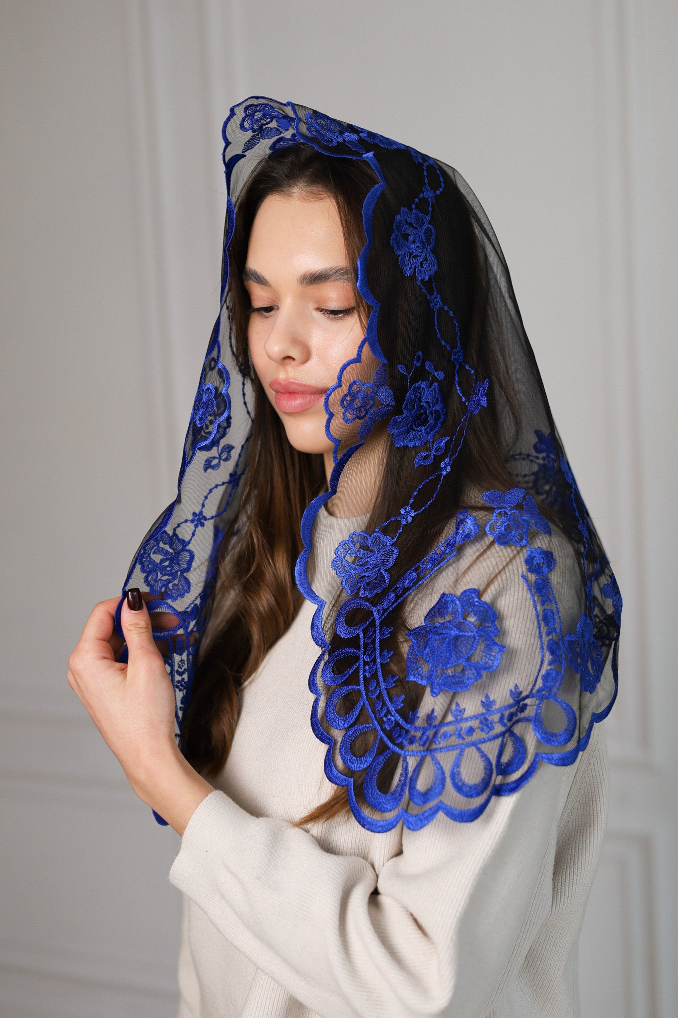 SHORT BLUE VEIL - MariaVeils