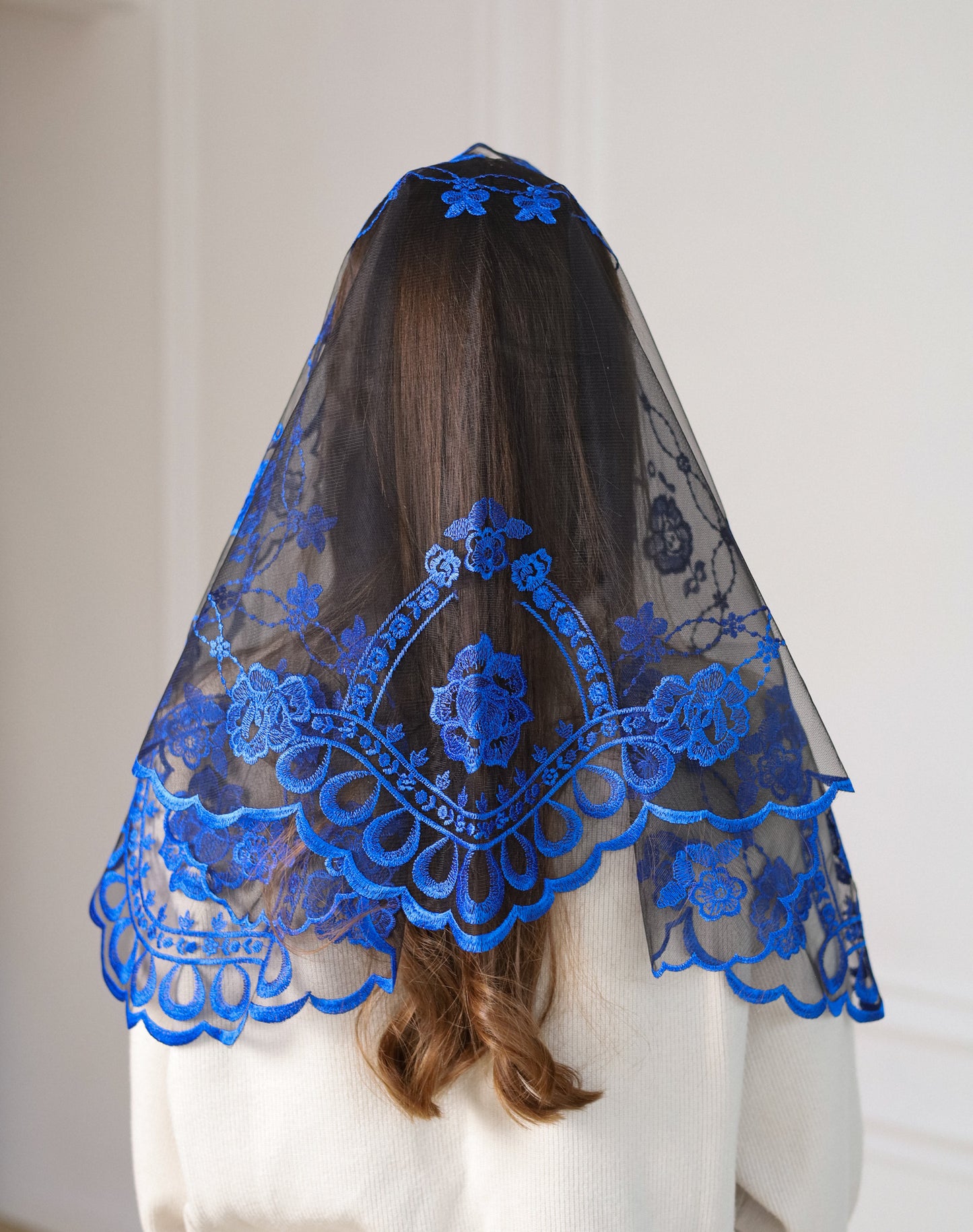SHORT BLUE VEIL - MariaVeils