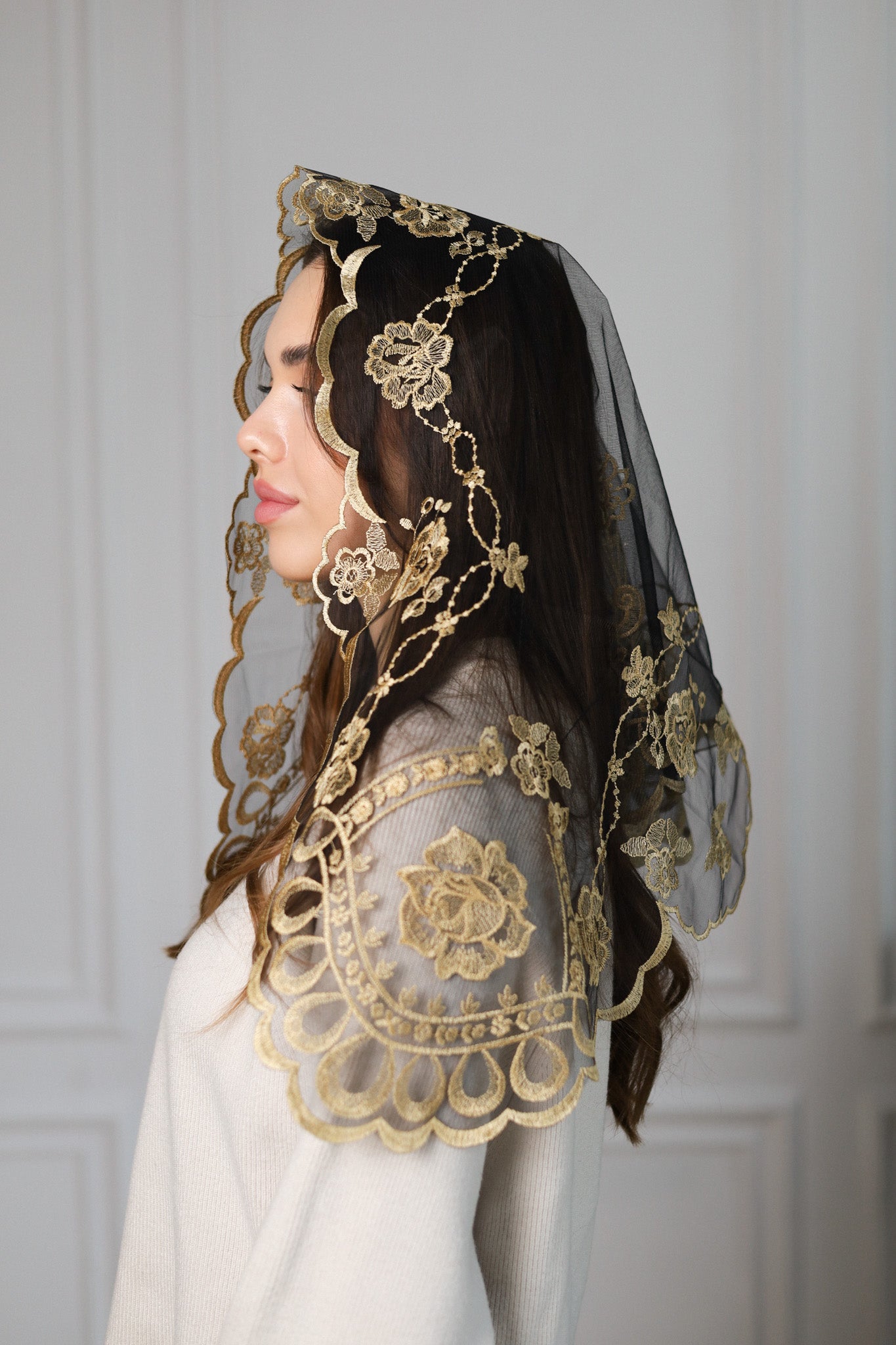 SHORT GOLD VEIL - MariaVeils