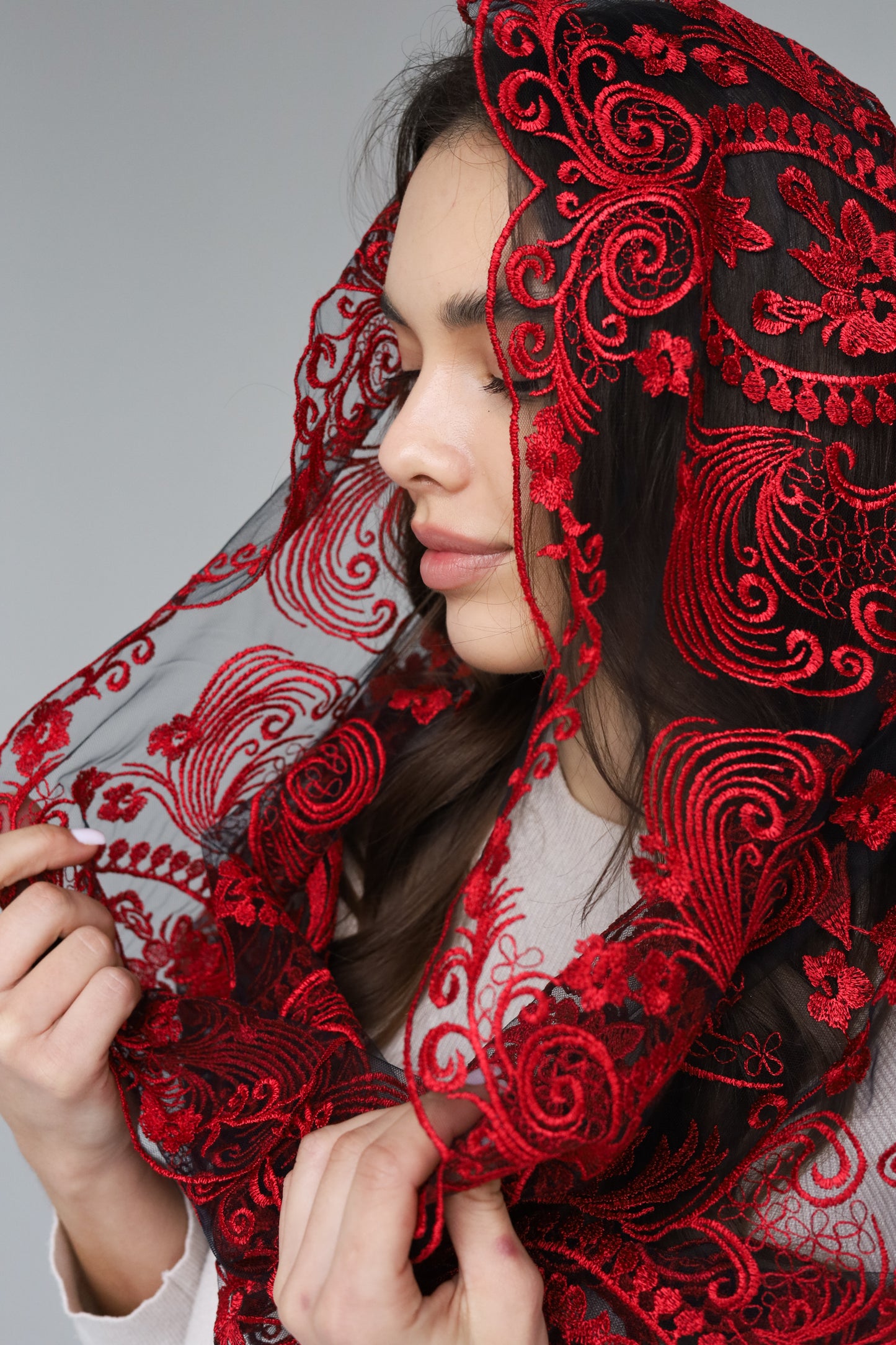 RED INFINITY VEIL - MariaVeils