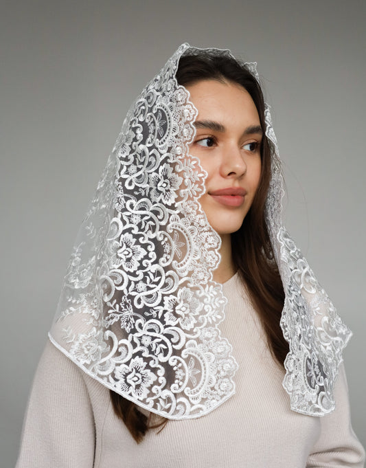 TRIANGLE IVORY VEIL