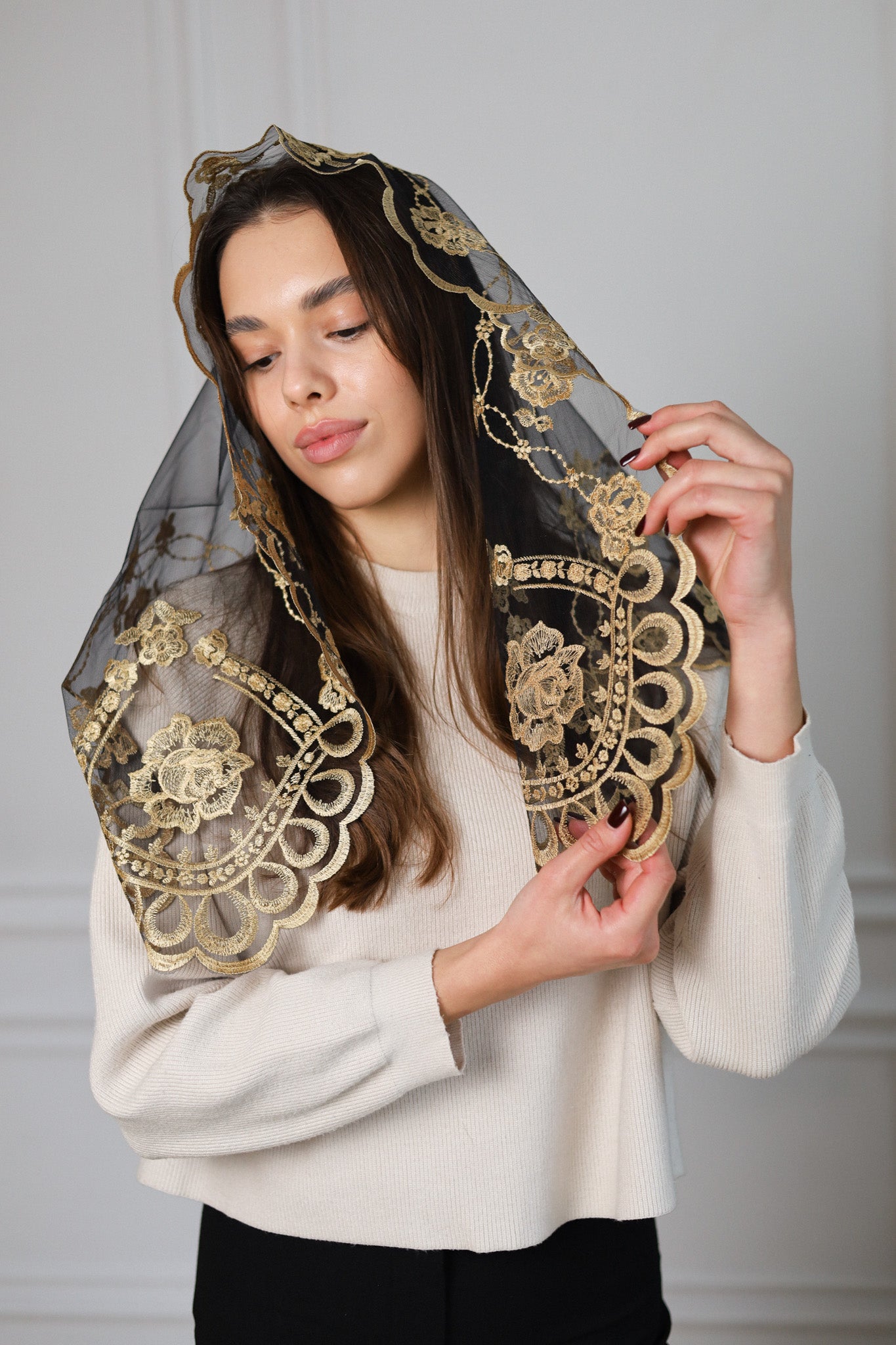 SHORT GOLD VEIL - MariaVeils