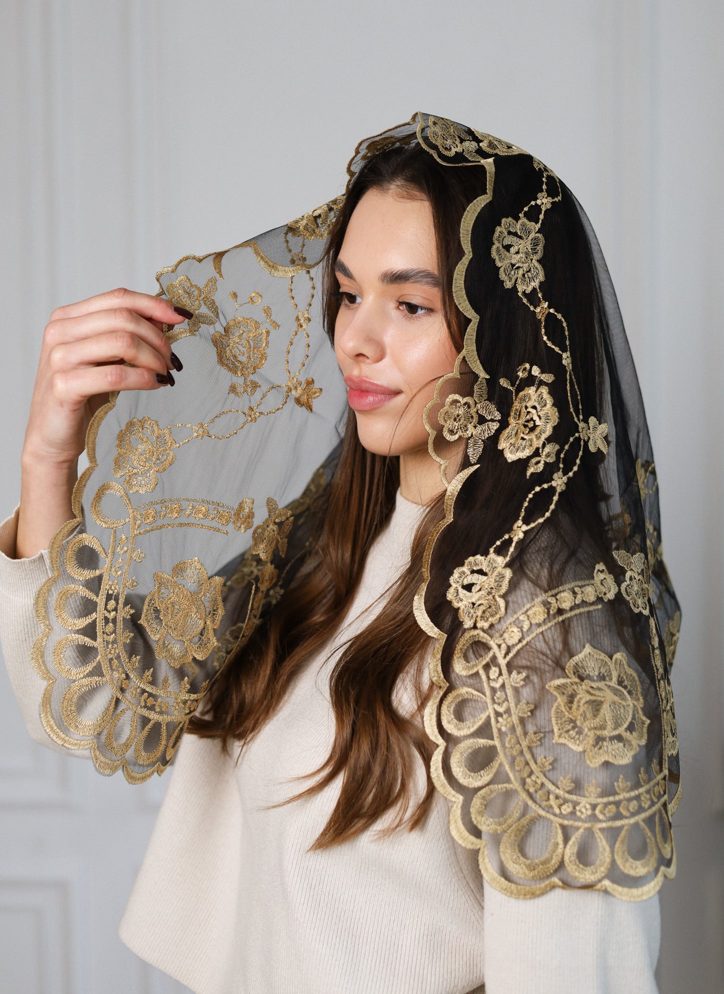 SHORT GOLD VEIL - MariaVeils