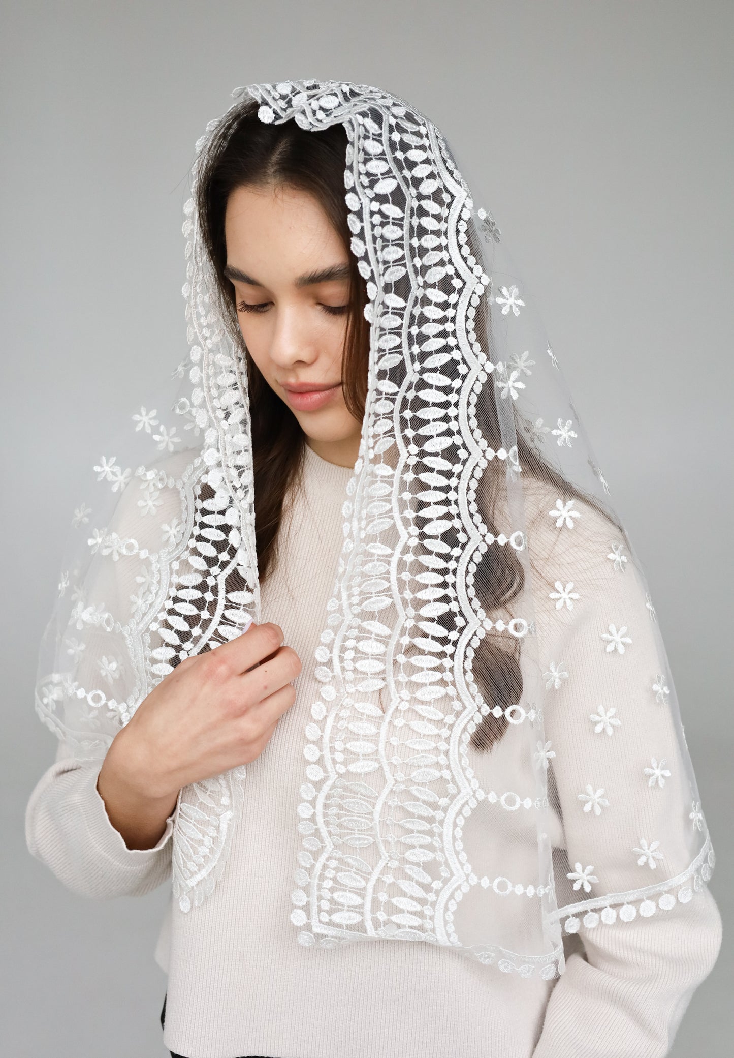 LONG IVORY MANTILLA - MariaVeils