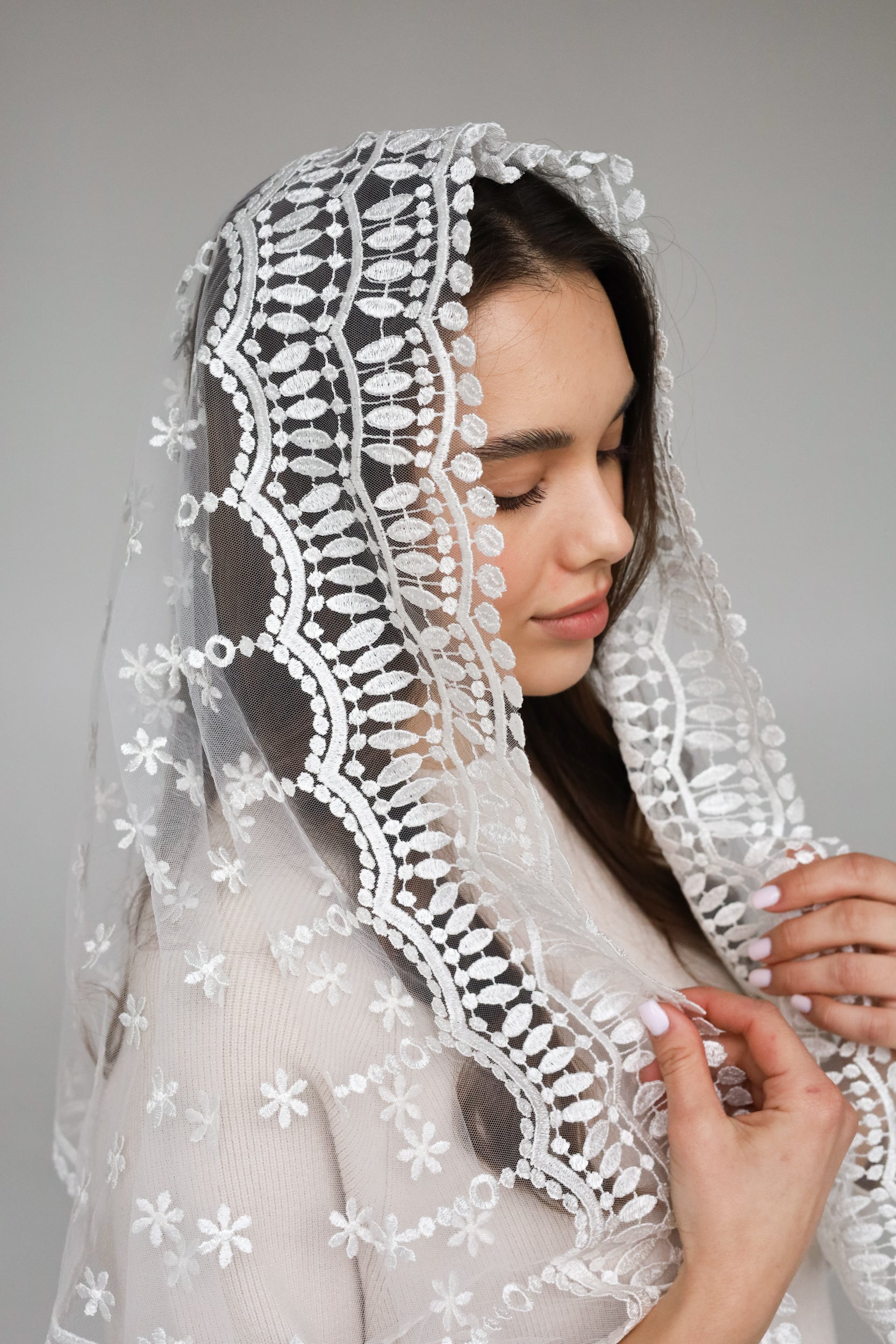 LONG IVORY MANTILLA - MariaVeils
