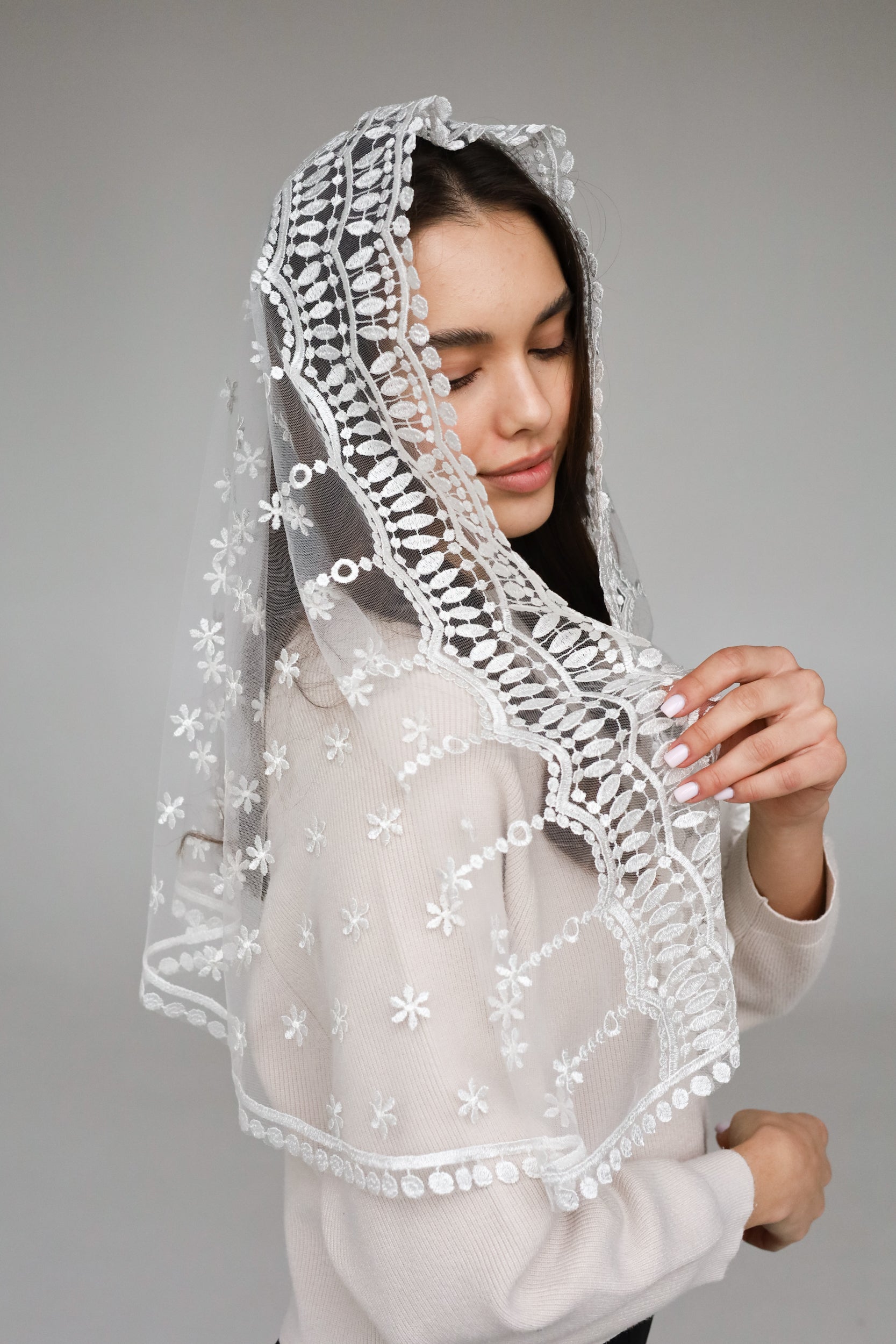 LONG IVORY MANTILLA - MariaVeils