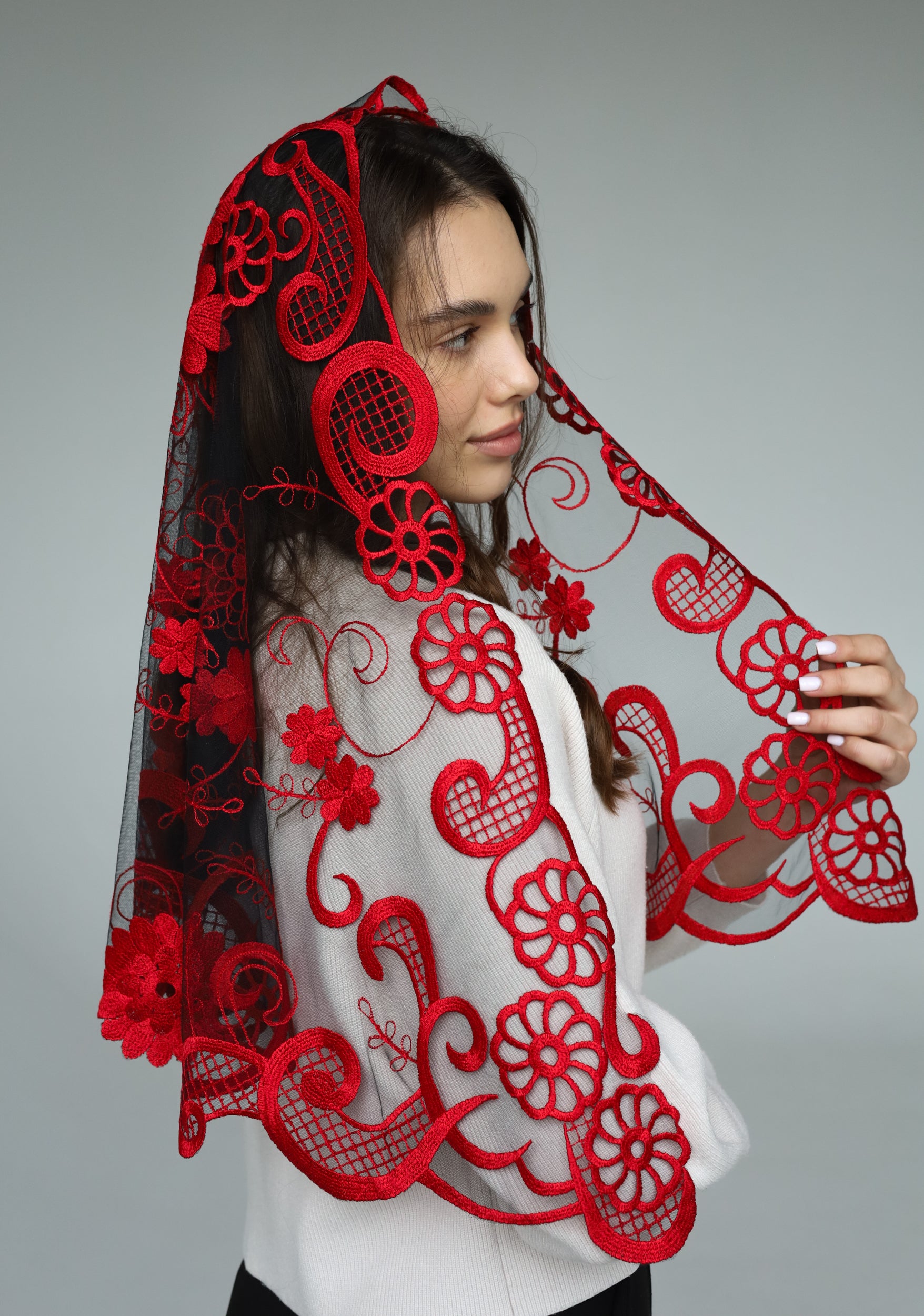 LONG FLORAL VEIL - MariaVeils
