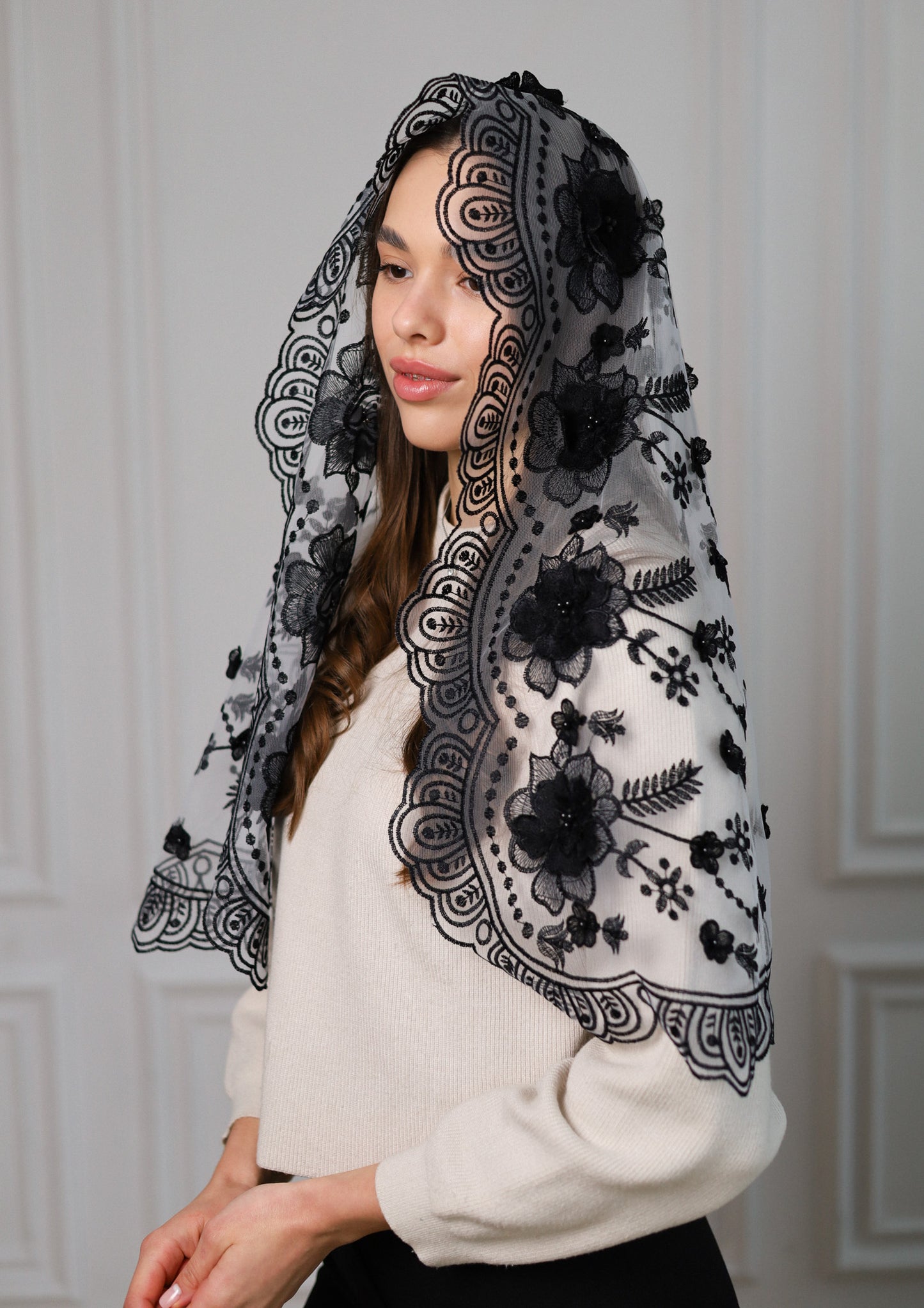 NEW BLACK 3D FLORAL VEIL - MariaVeils