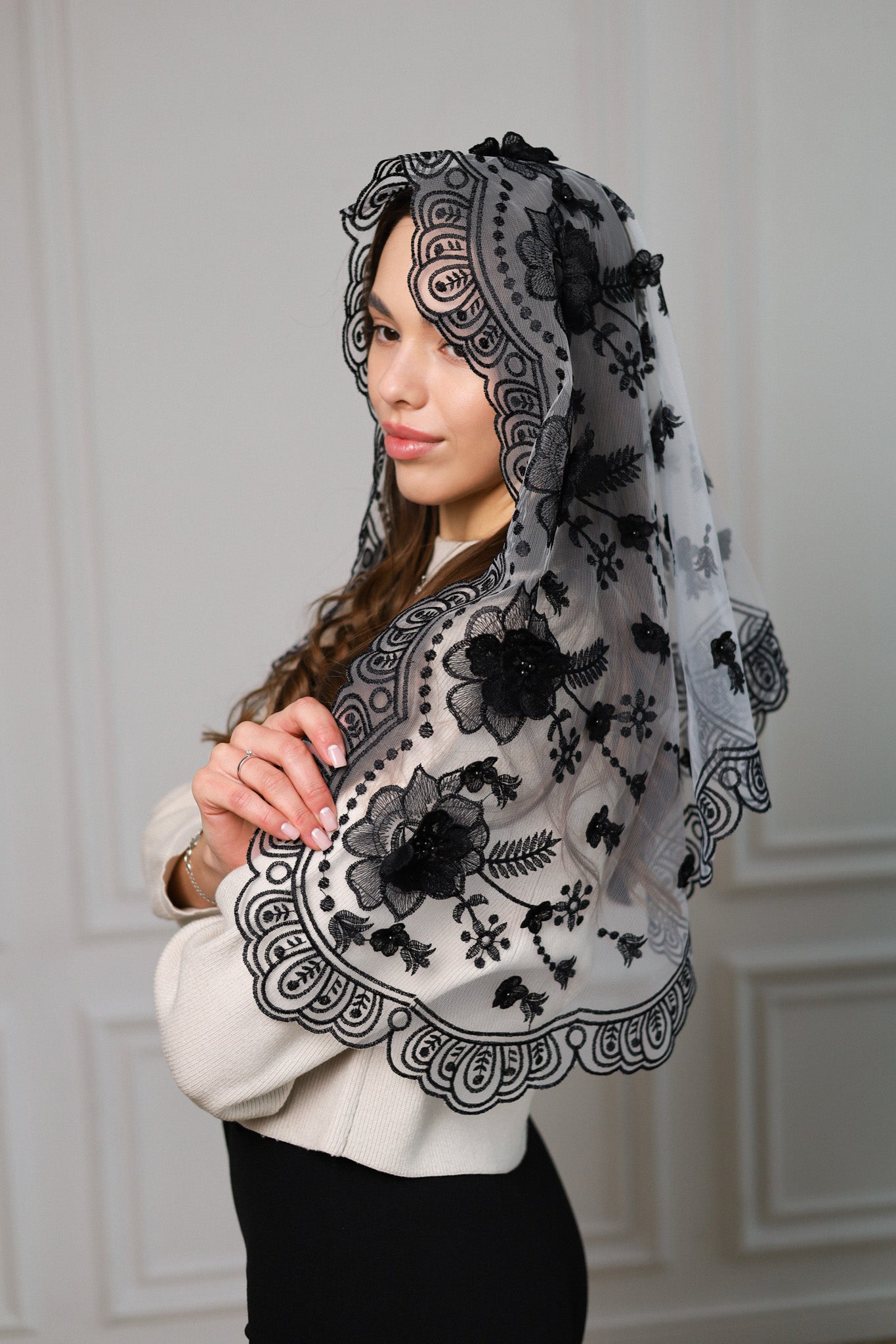 NEW BLACK 3D FLORAL VEIL - MariaVeils