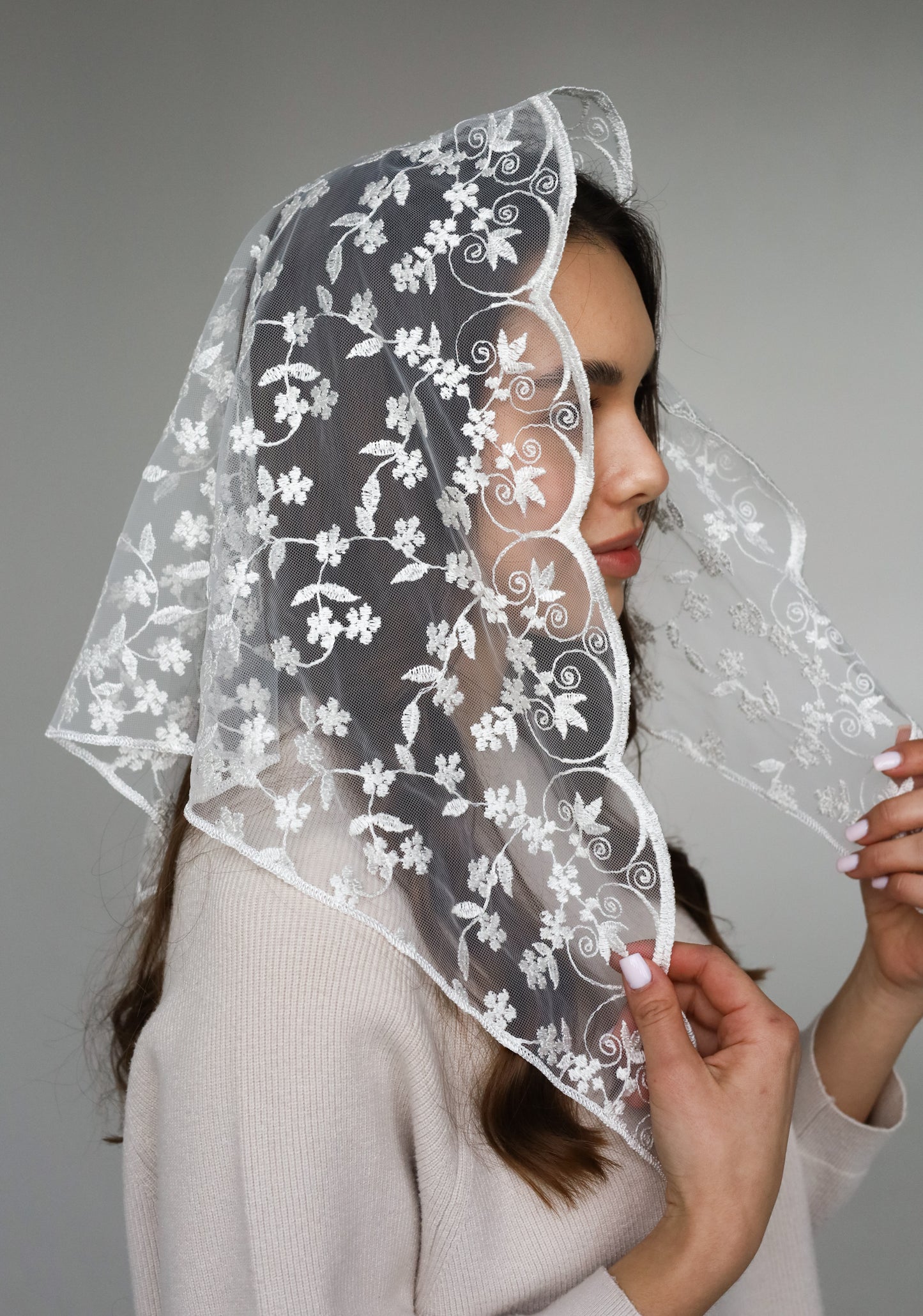 IVORY SHORT VEIL