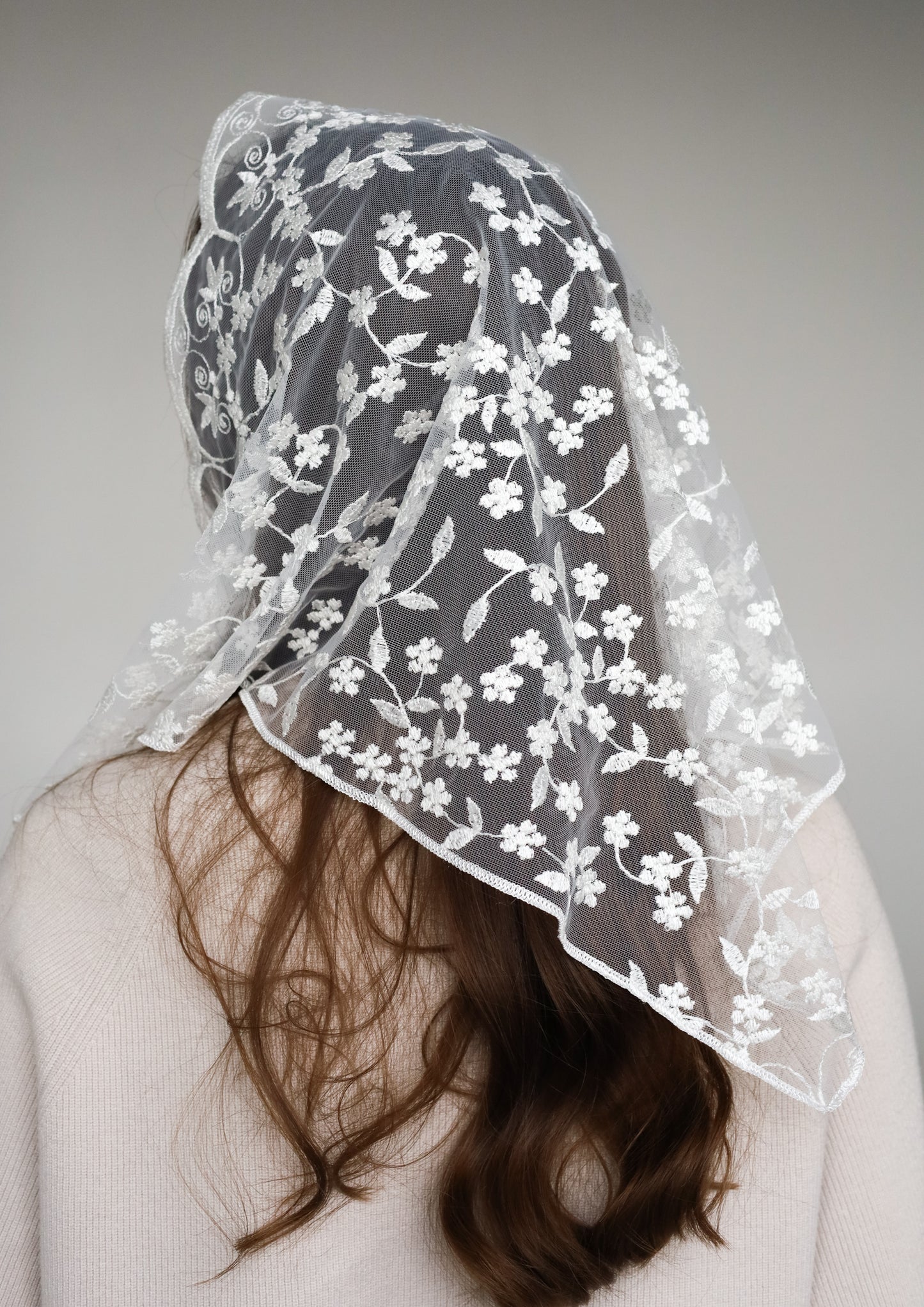 IVORY SHORT VEIL