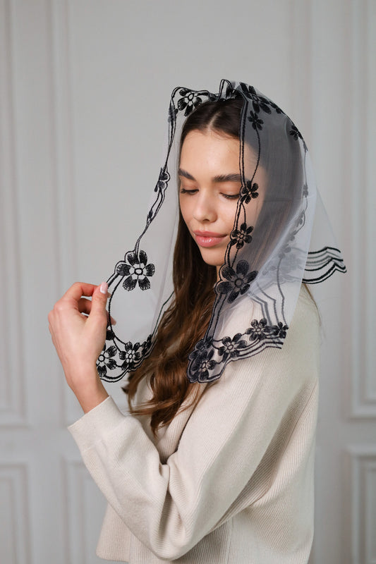 FLORAL DESIGN BLACK VEIL - MariaVeils