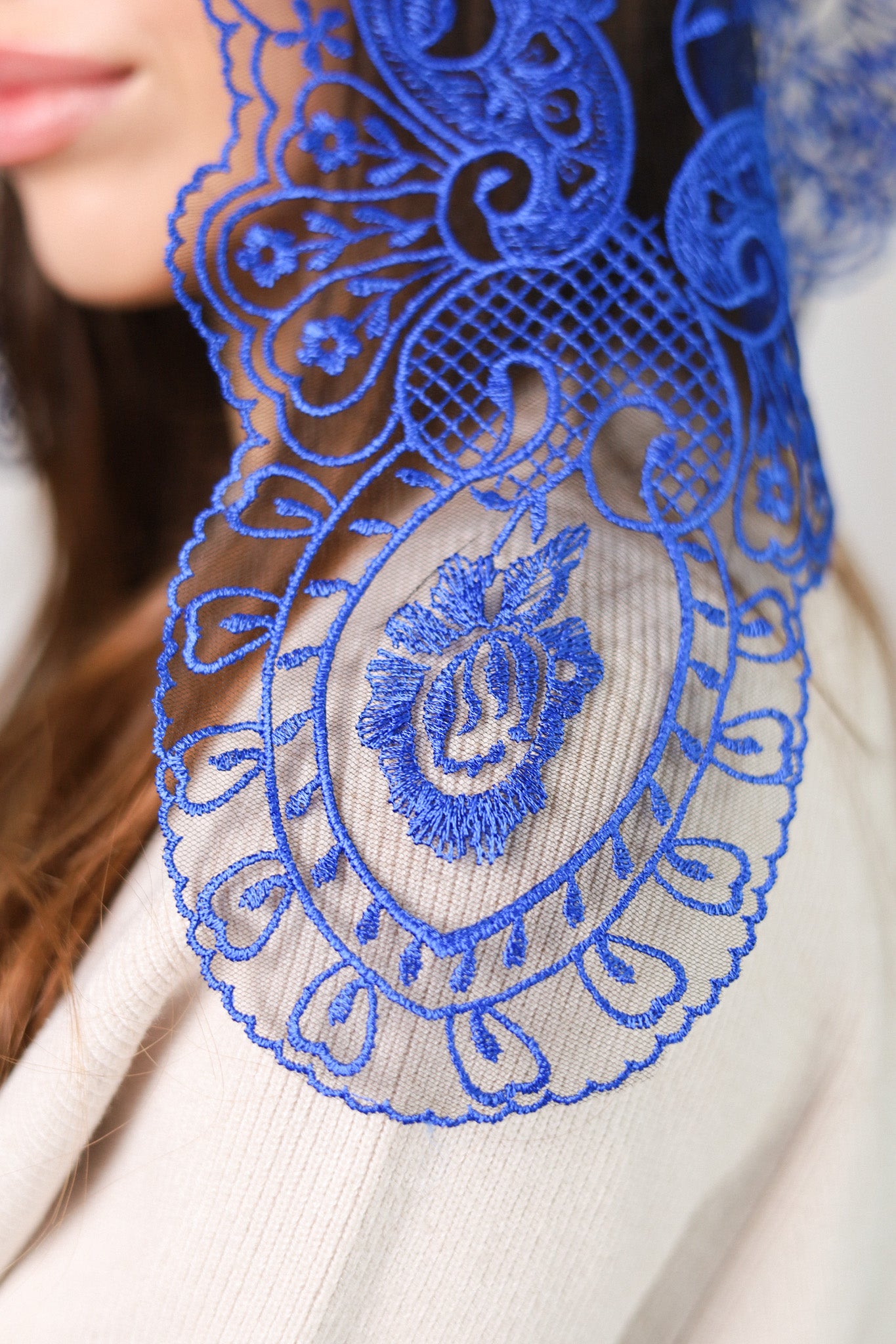 SHORT TRIANGLE VEIL - MariaVeils