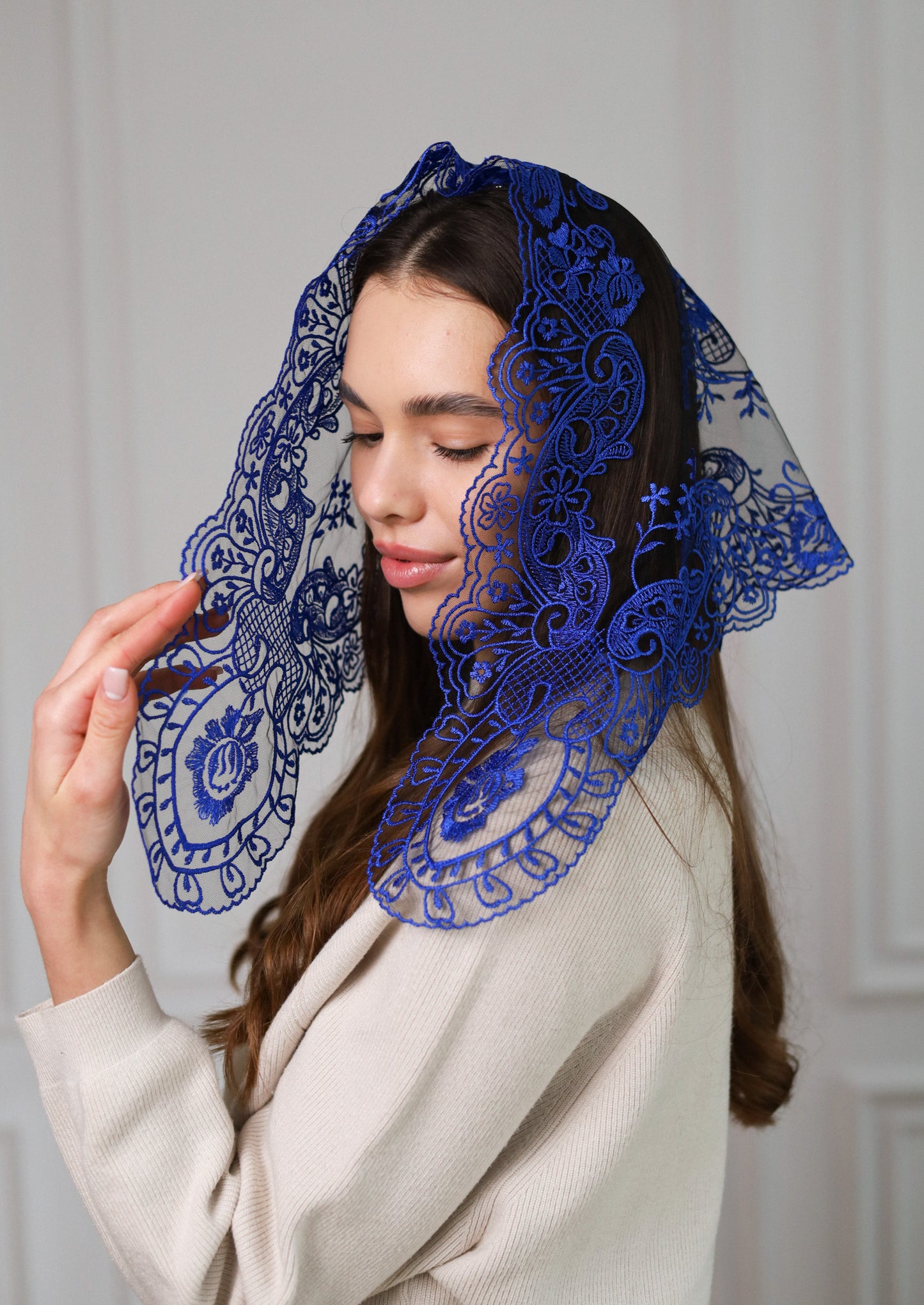 SHORT TRIANGLE VEIL - MariaVeils