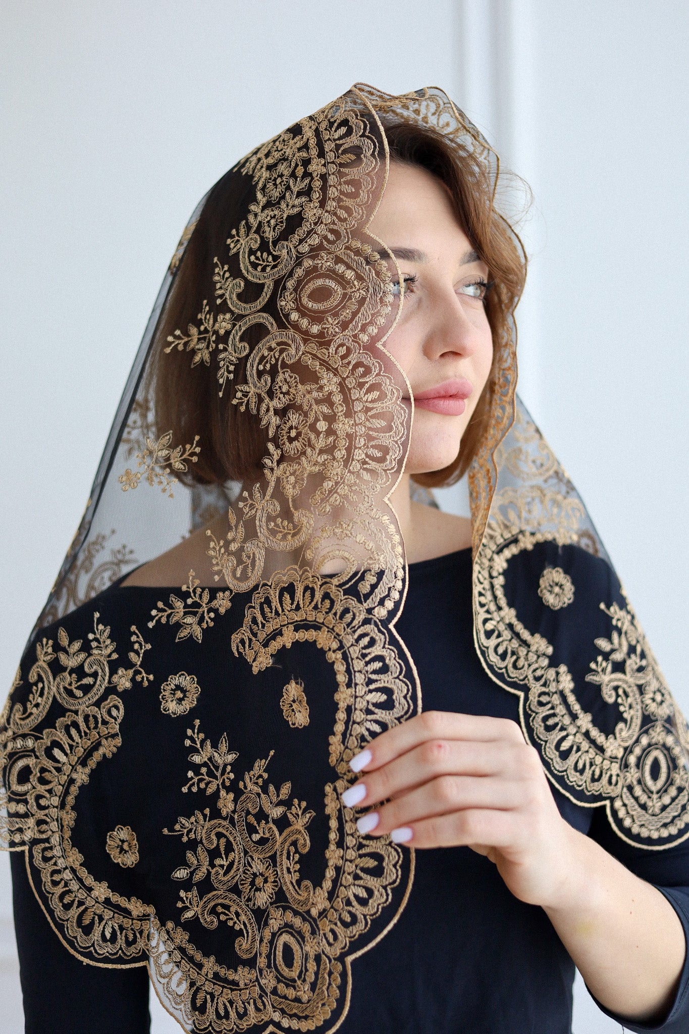 SHORT GOLD VEIL - MariaVeils