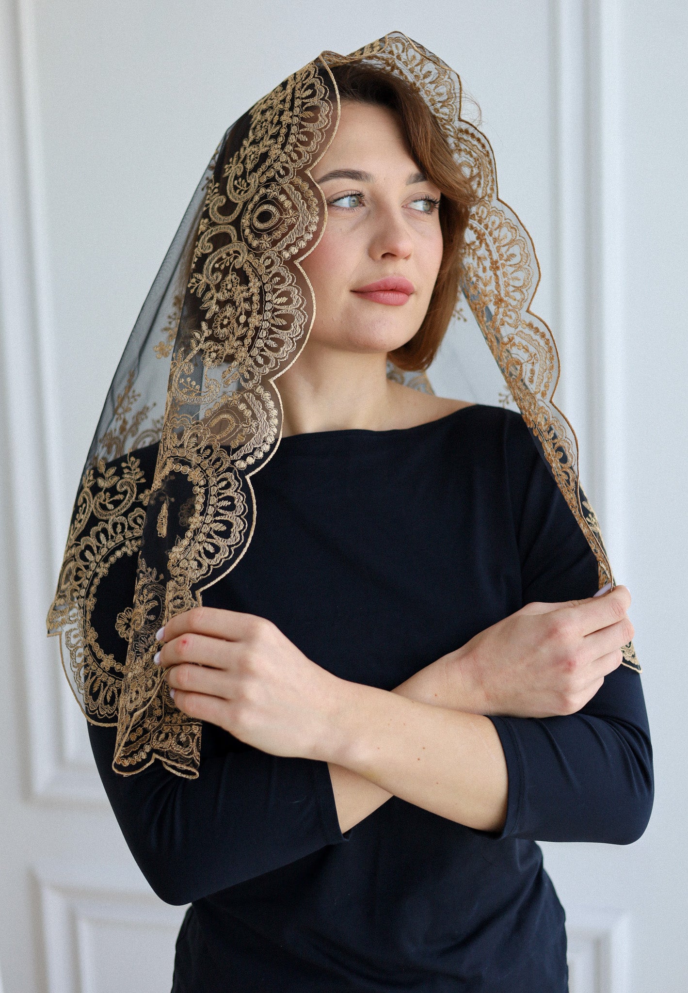 SHORT GOLD VEIL - MariaVeils