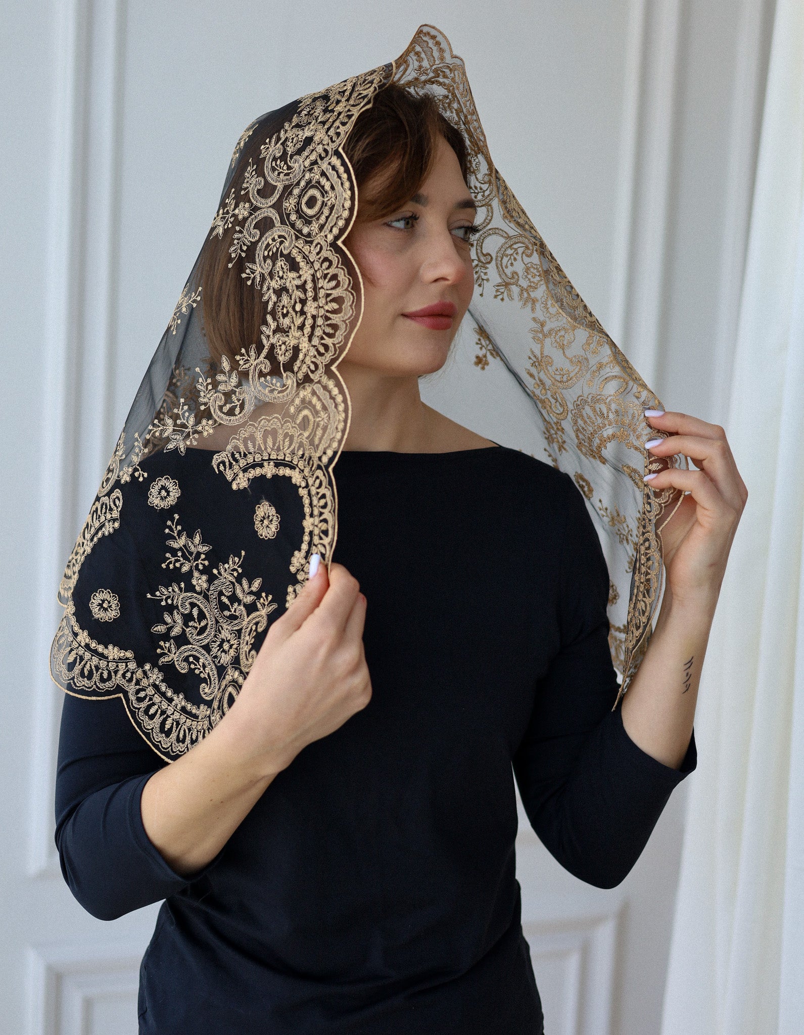 SHORT GOLD VEIL - MariaVeils