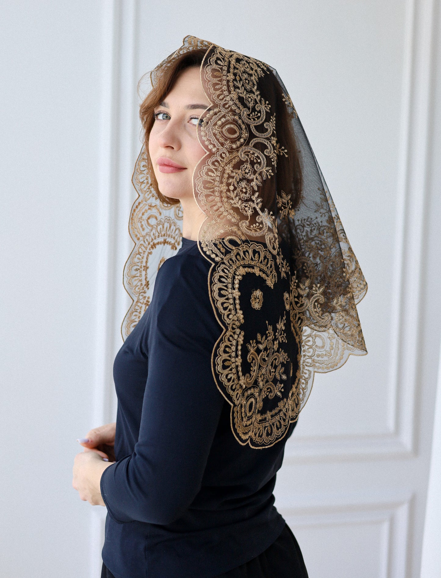 SHORT GOLD VEIL - MariaVeils