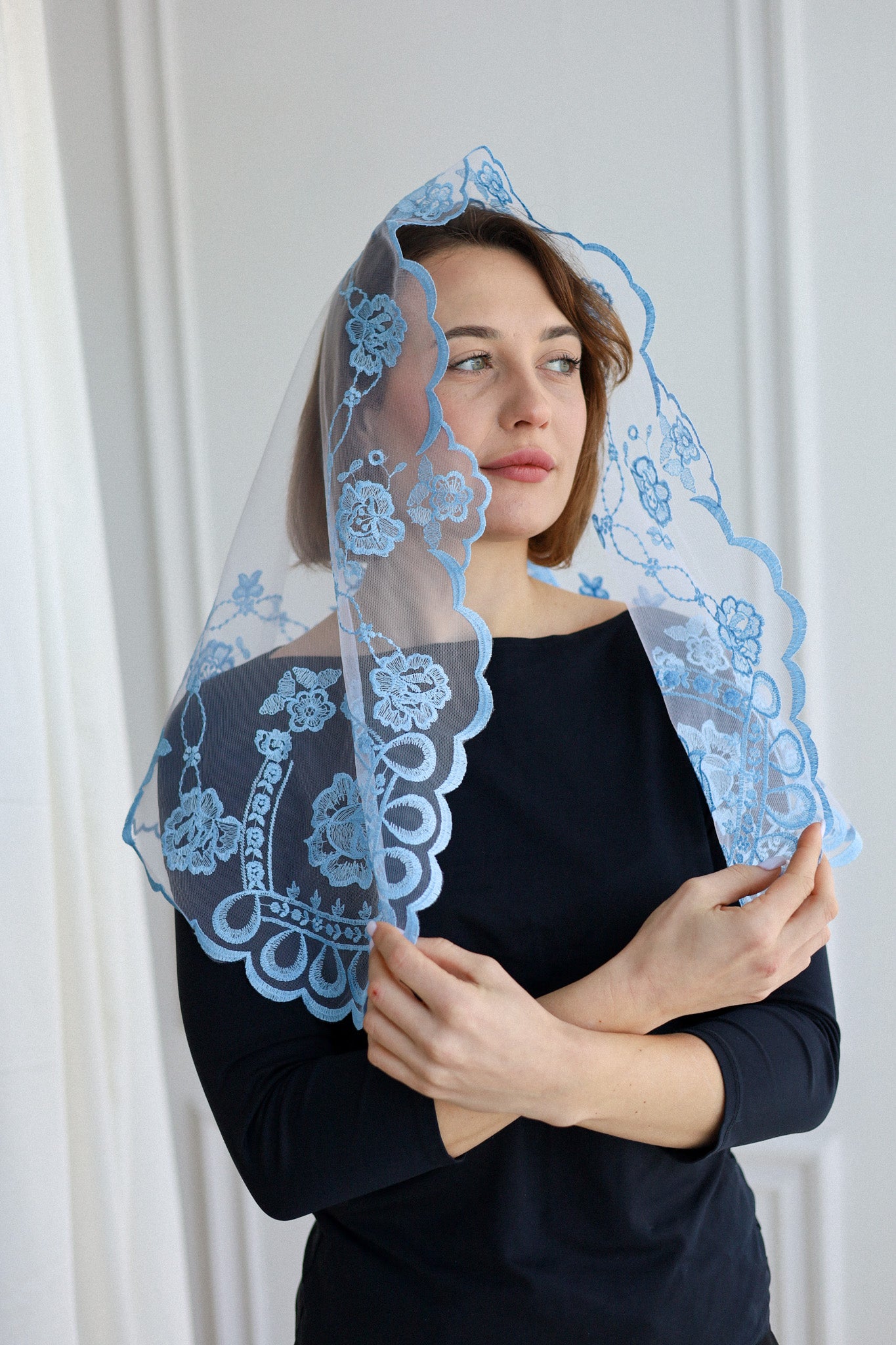 SHORT SKY BLUE VEIL - MariaVeils