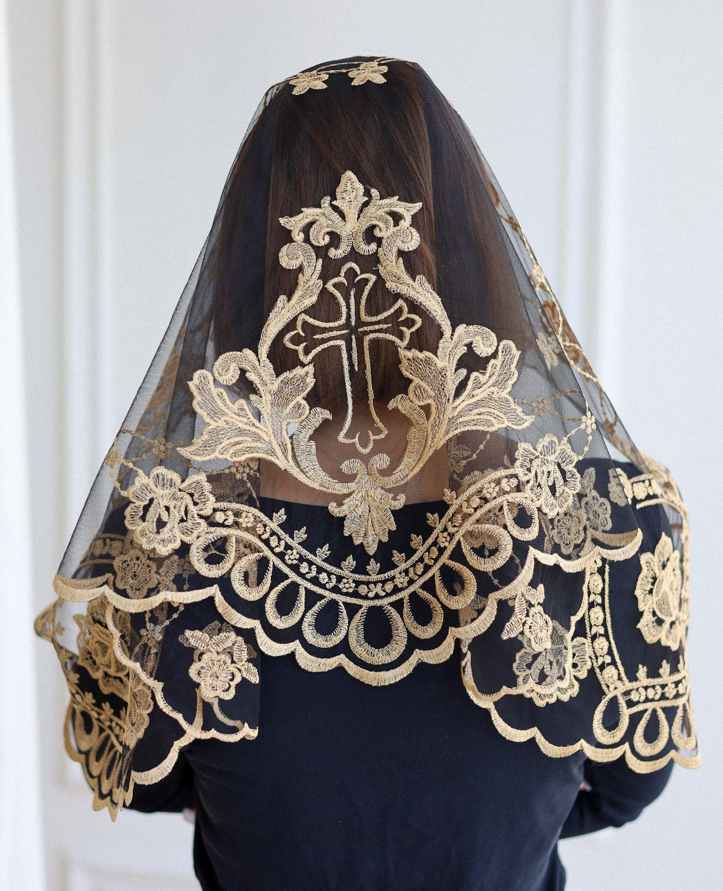 SHORT GOLD VEIL - MariaVeils