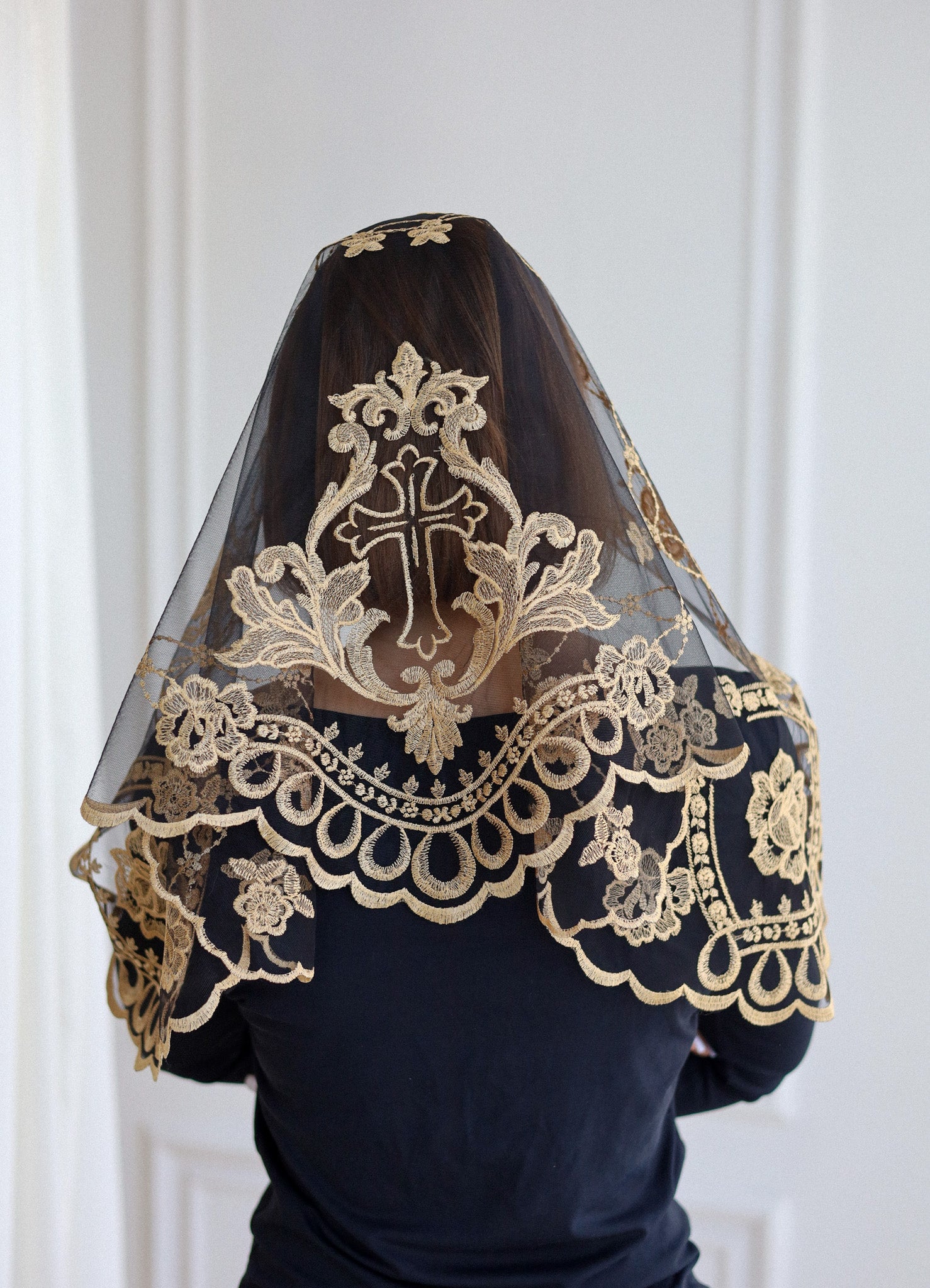 SHORT GOLD VEIL - MariaVeils
