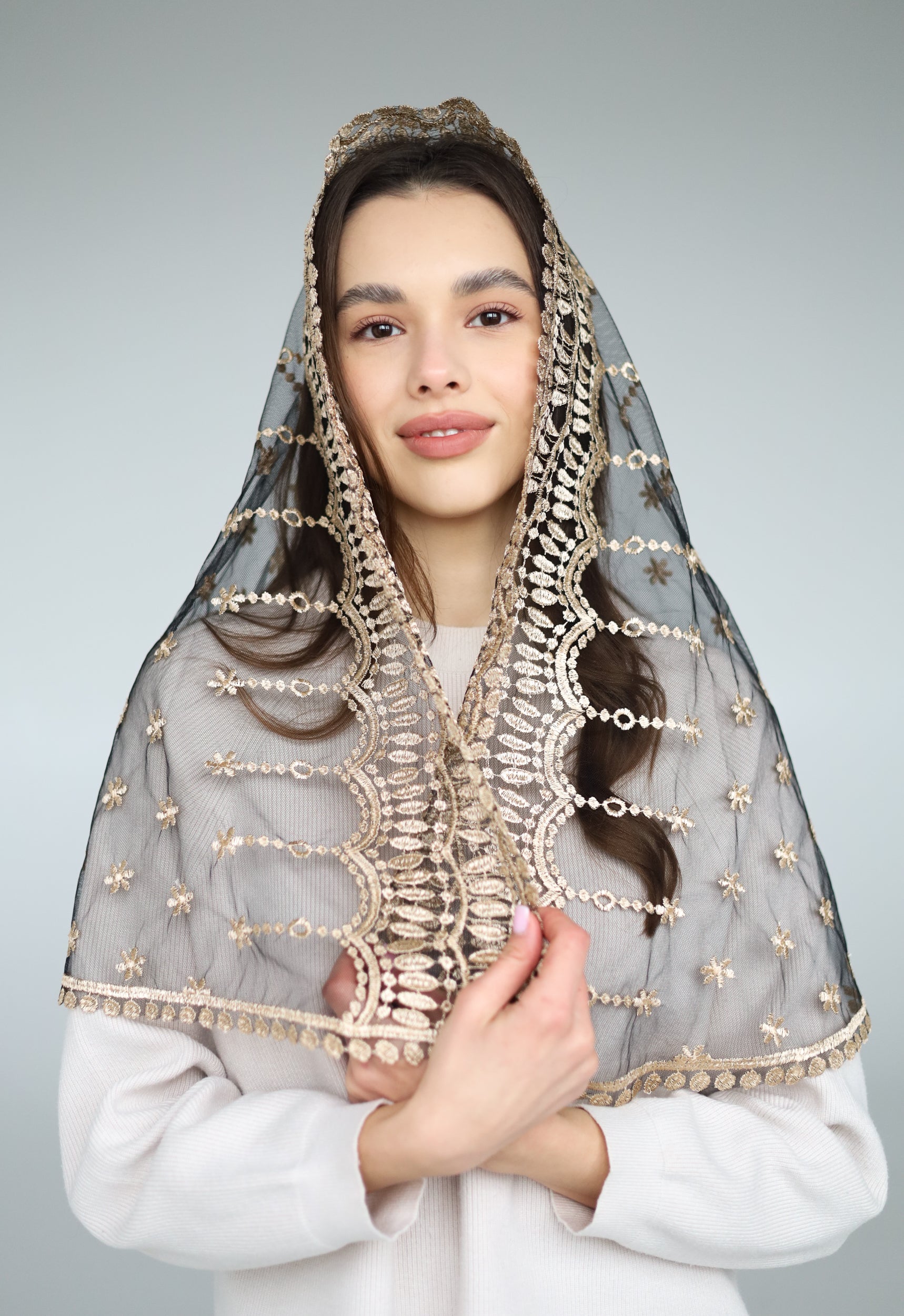 GOLD & BLACK LONG VEIL - MariaVeils