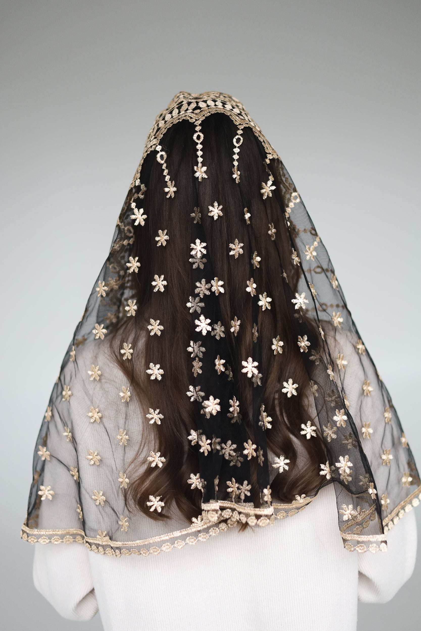 GOLD & BLACK LONG VEIL - MariaVeils
